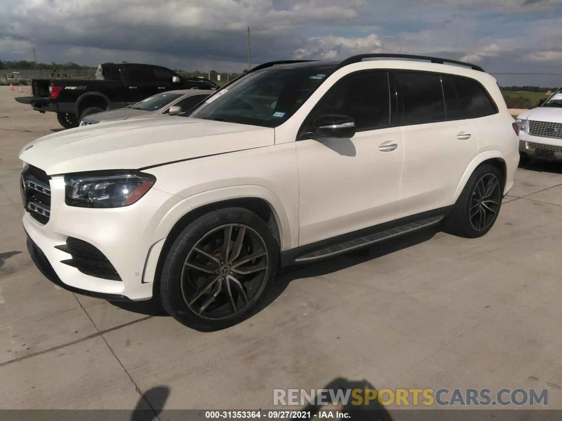 2 Photograph of a damaged car 4JGFF8GE1LA177014 MERCEDES-BENZ GLS 2020