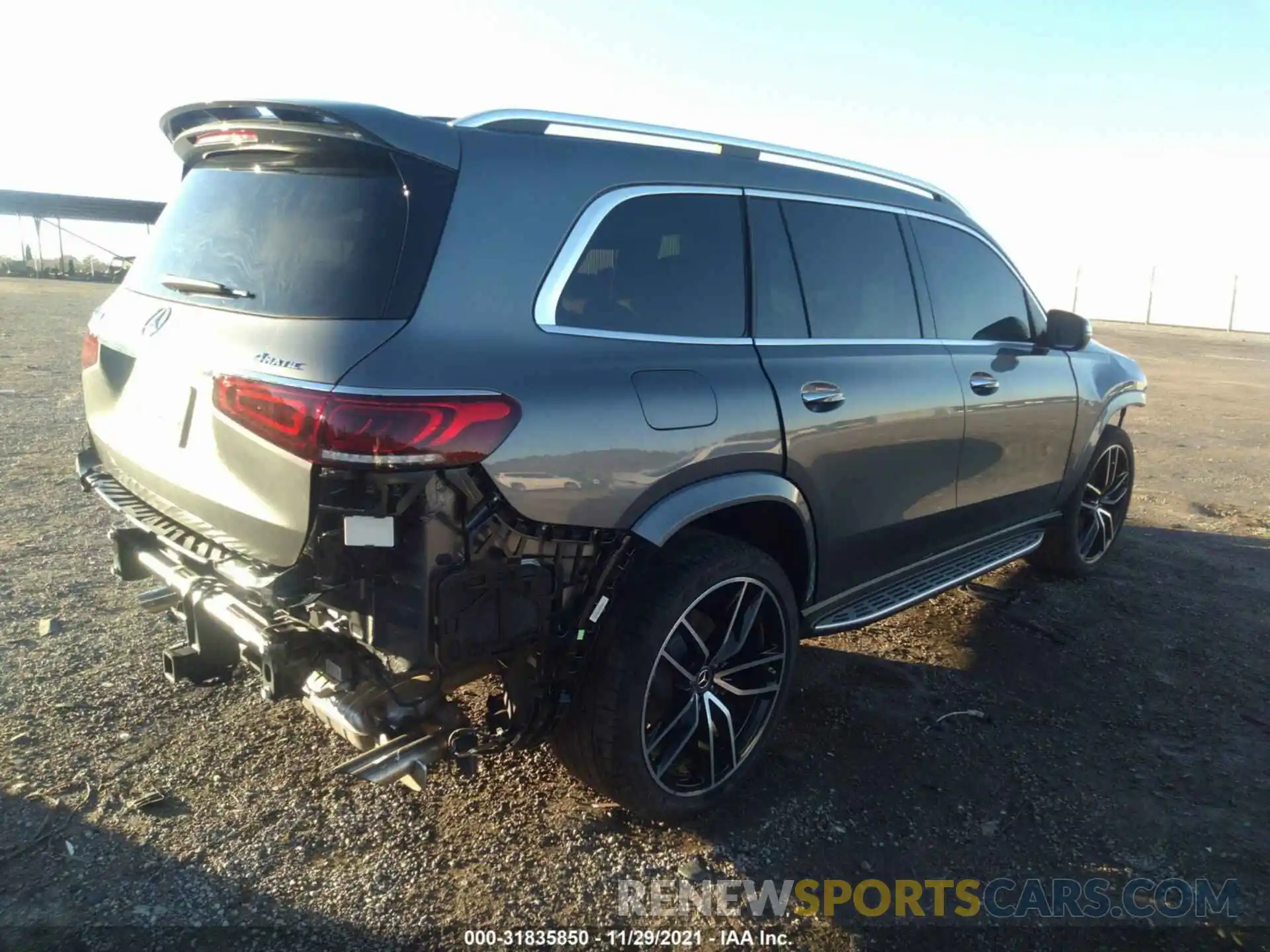 4 Photograph of a damaged car 4JGFF8GE4LA292626 MERCEDES-BENZ GLS 2020