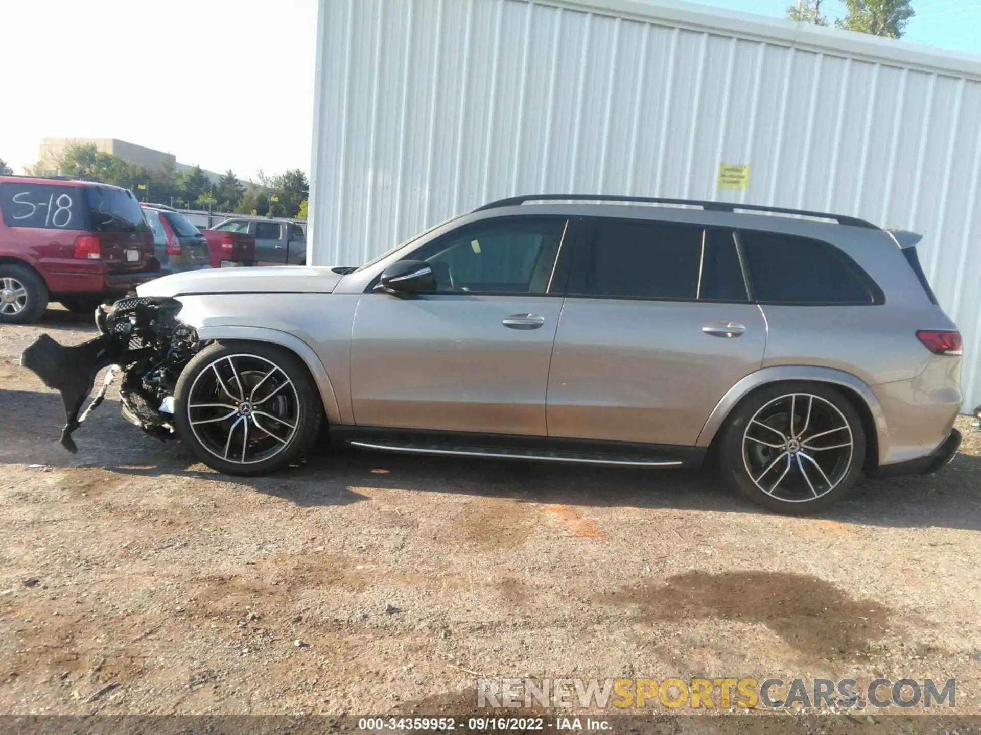 6 Photograph of a damaged car 4JGFF8GE7LA214552 MERCEDES-BENZ GLS 2020