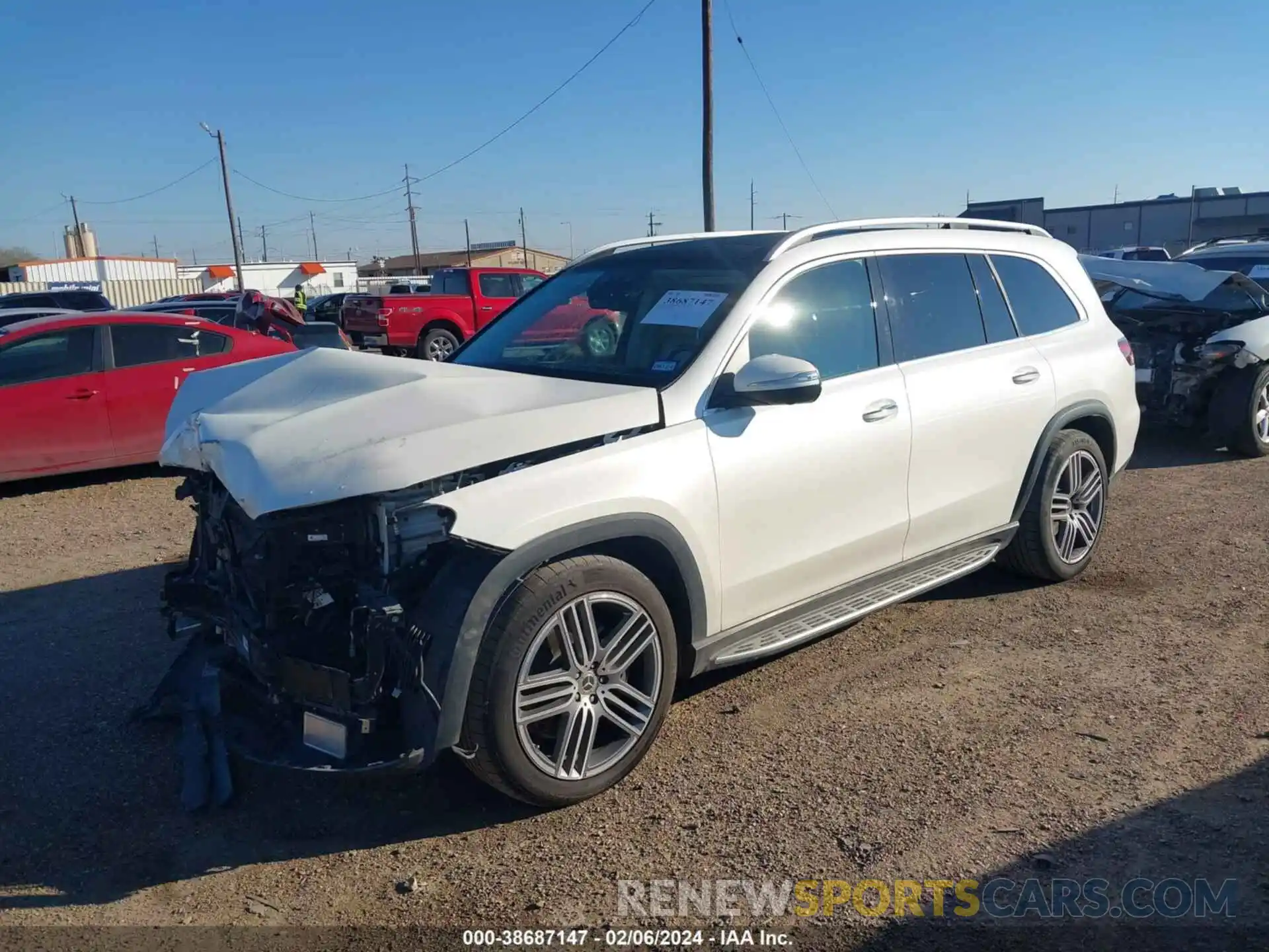 2 Photograph of a damaged car 4JGFF5KE2MA530285 MERCEDES-BENZ GLS 2021