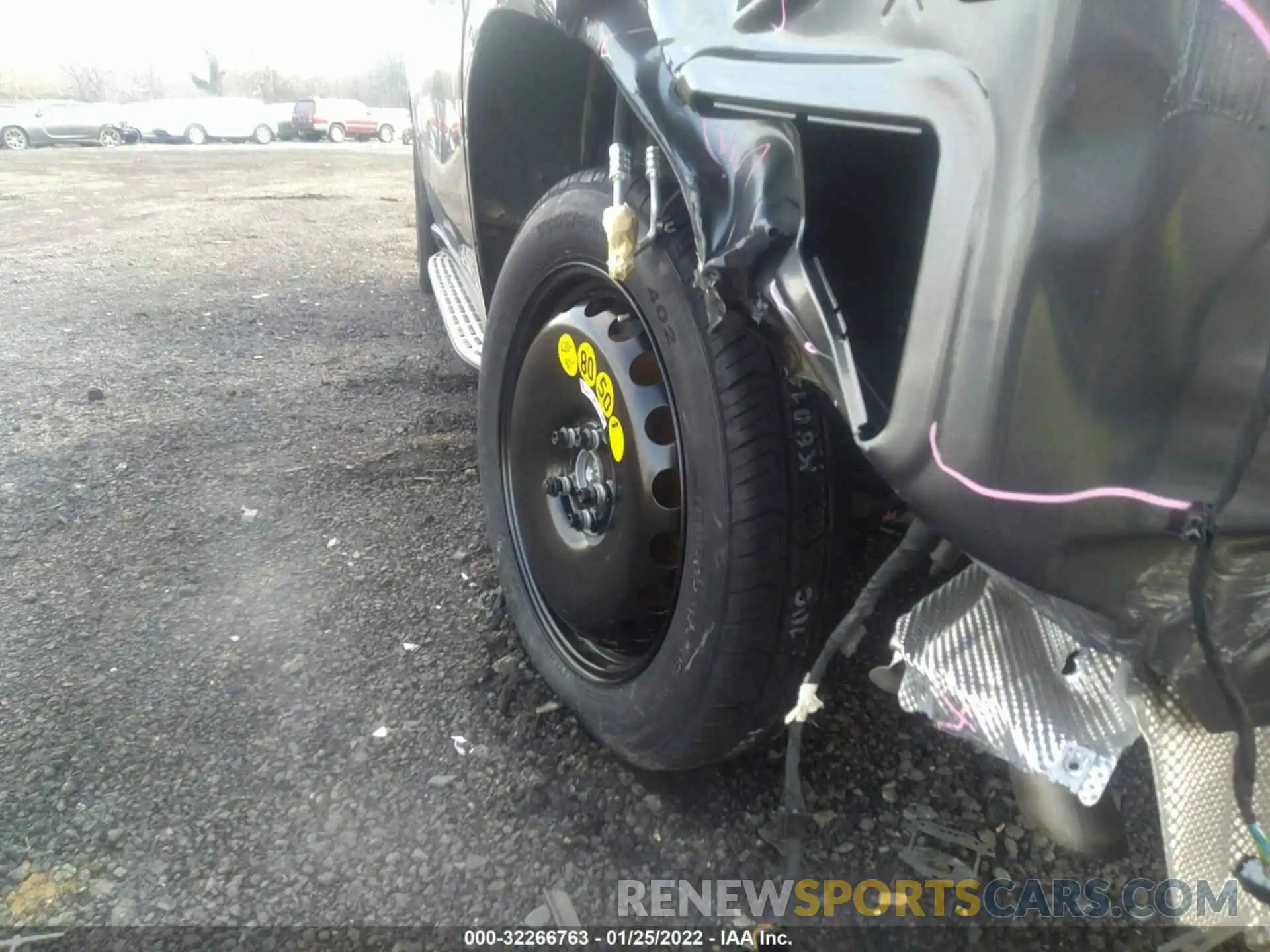 6 Photograph of a damaged car 4JGFF5KE7MA430702 MERCEDES-BENZ GLS 2021