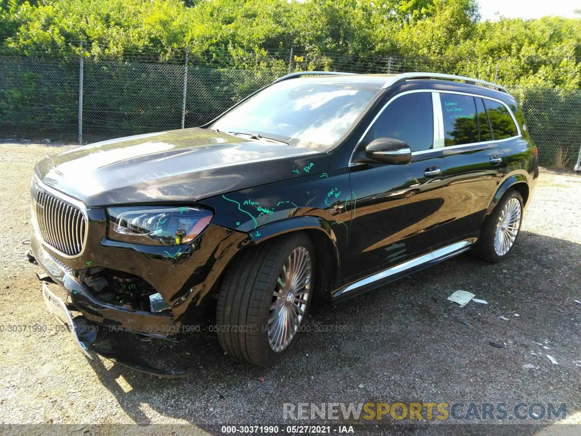 2 Photograph of a damaged car 4JGFF8HB1MA401954 MERCEDES-BENZ GLS 2021