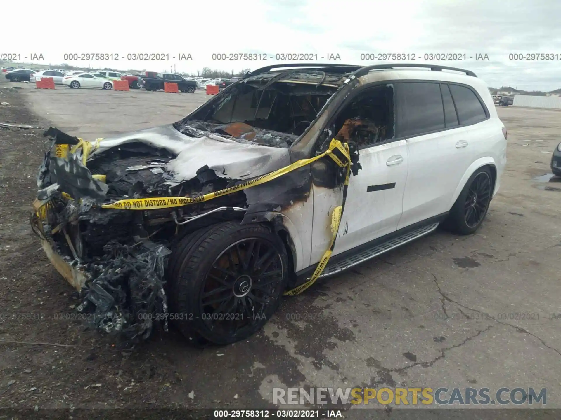 2 Photograph of a damaged car 4JGFF8KE1MA323422 MERCEDES-BENZ GLS 2021