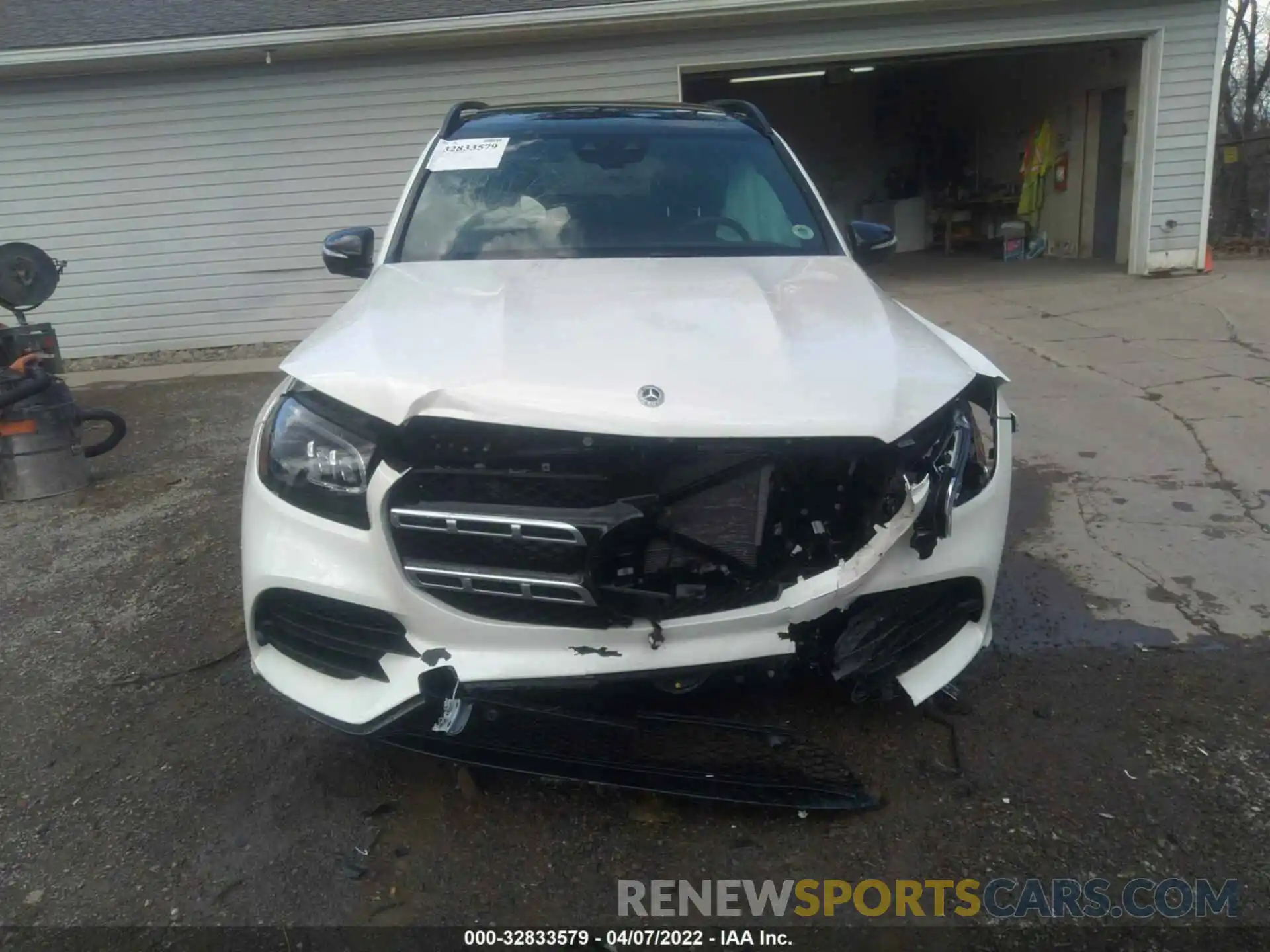 6 Photograph of a damaged car 4JGFF5KE0NA605518 MERCEDES-BENZ GLS 2022