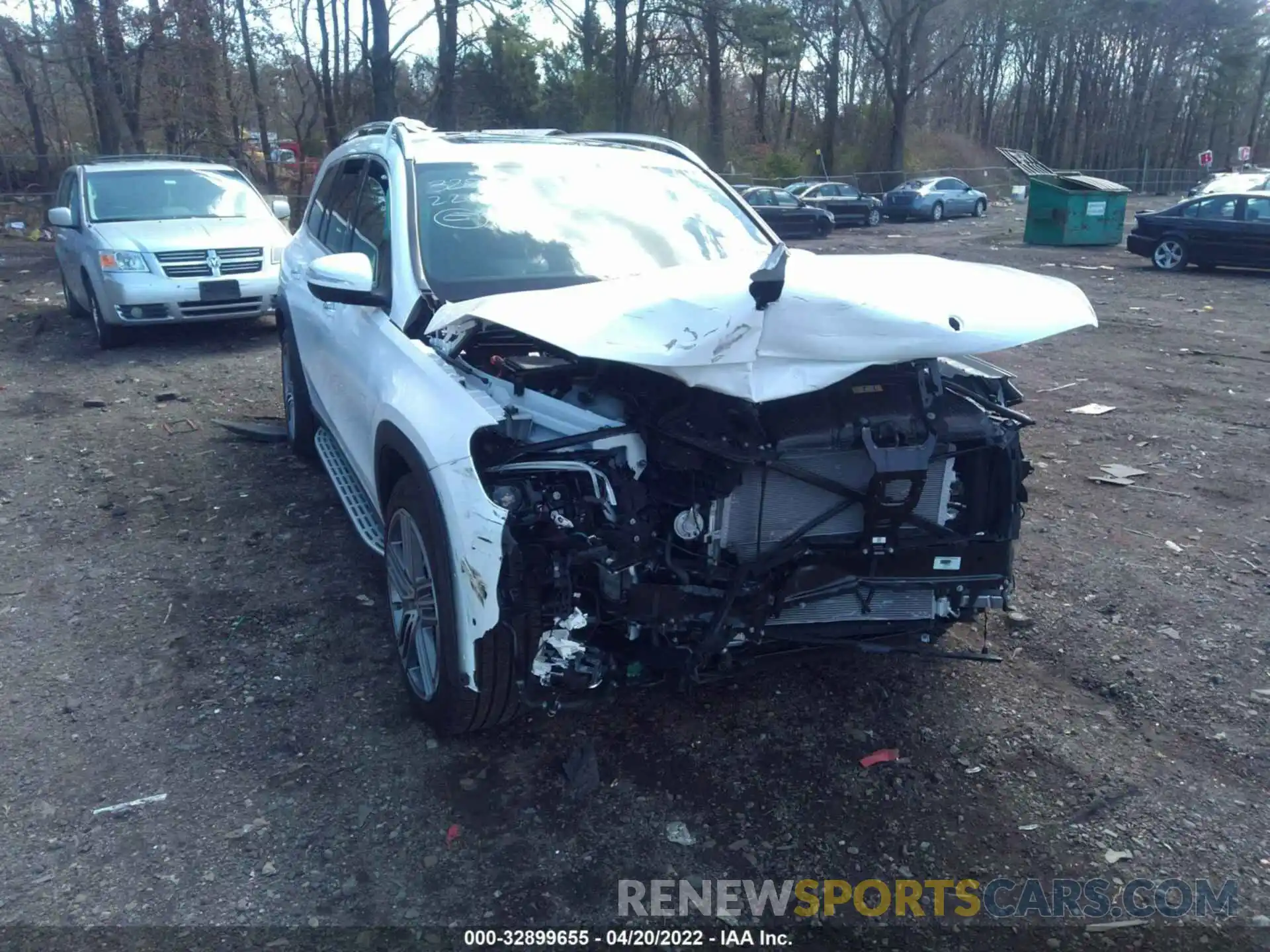 6 Photograph of a damaged car 4JGFF5KE2NA700212 MERCEDES-BENZ GLS 2022