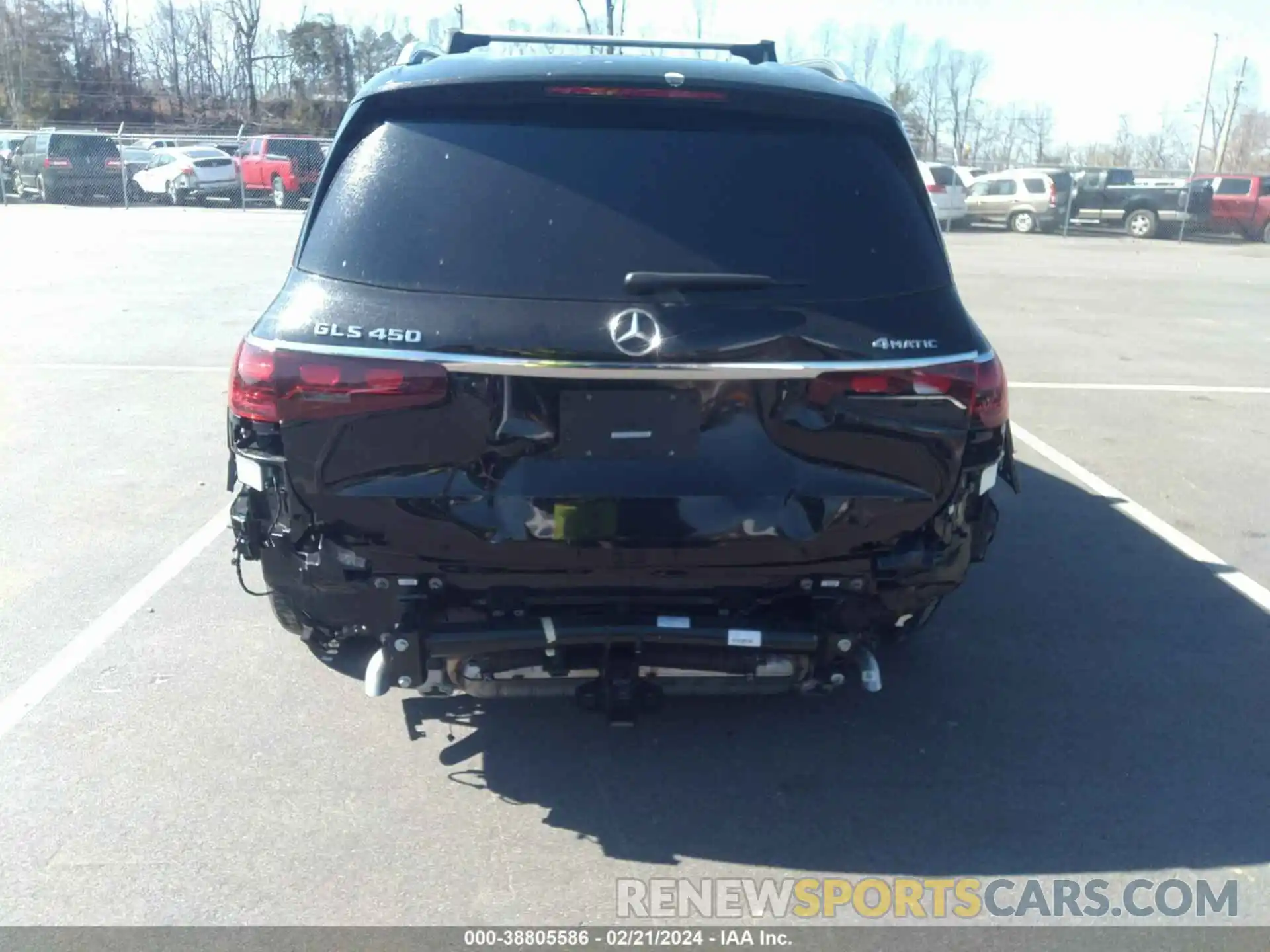 16 Photograph of a damaged car 4JGFF5KEXRB101218 MERCEDES-BENZ GLS 450 2024