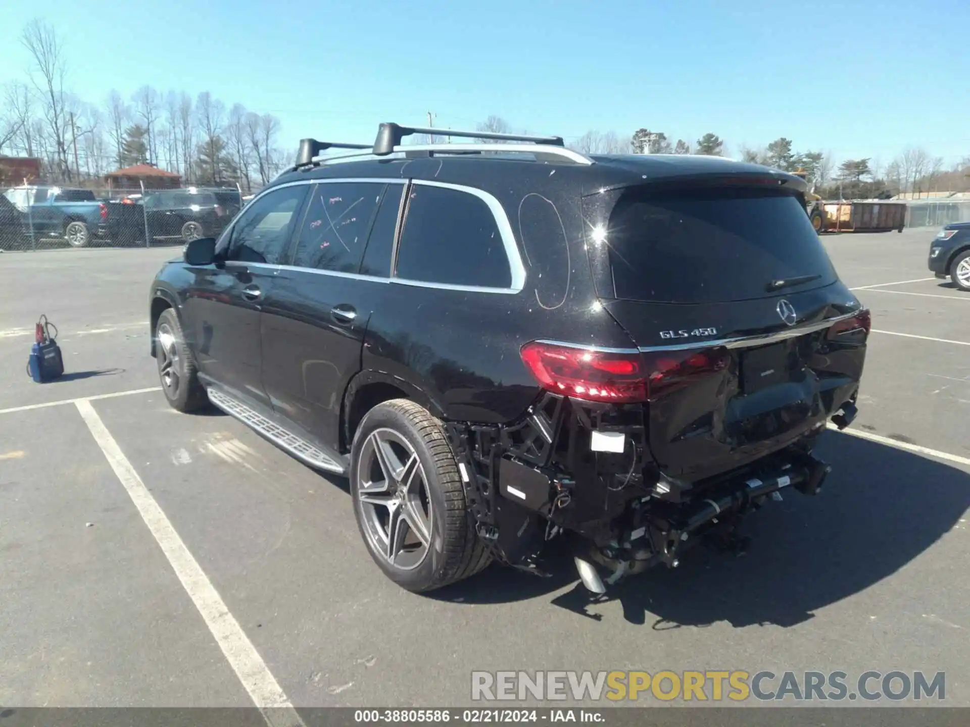 3 Photograph of a damaged car 4JGFF5KEXRB101218 MERCEDES-BENZ GLS 450 2024