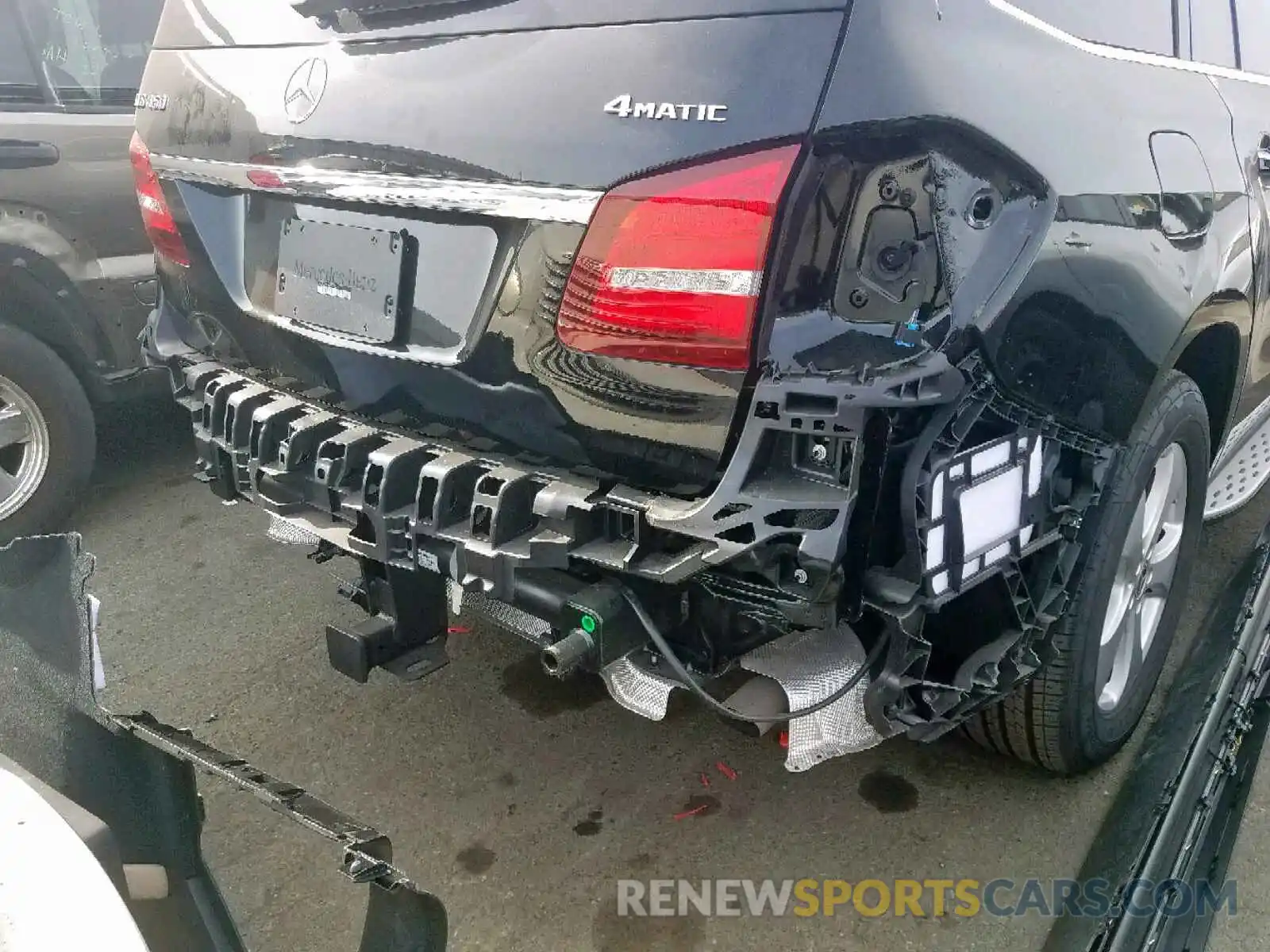 9 Photograph of a damaged car 4JGDF6EE0KB227859 MERCEDES-BENZ GLS 450 4M 2019