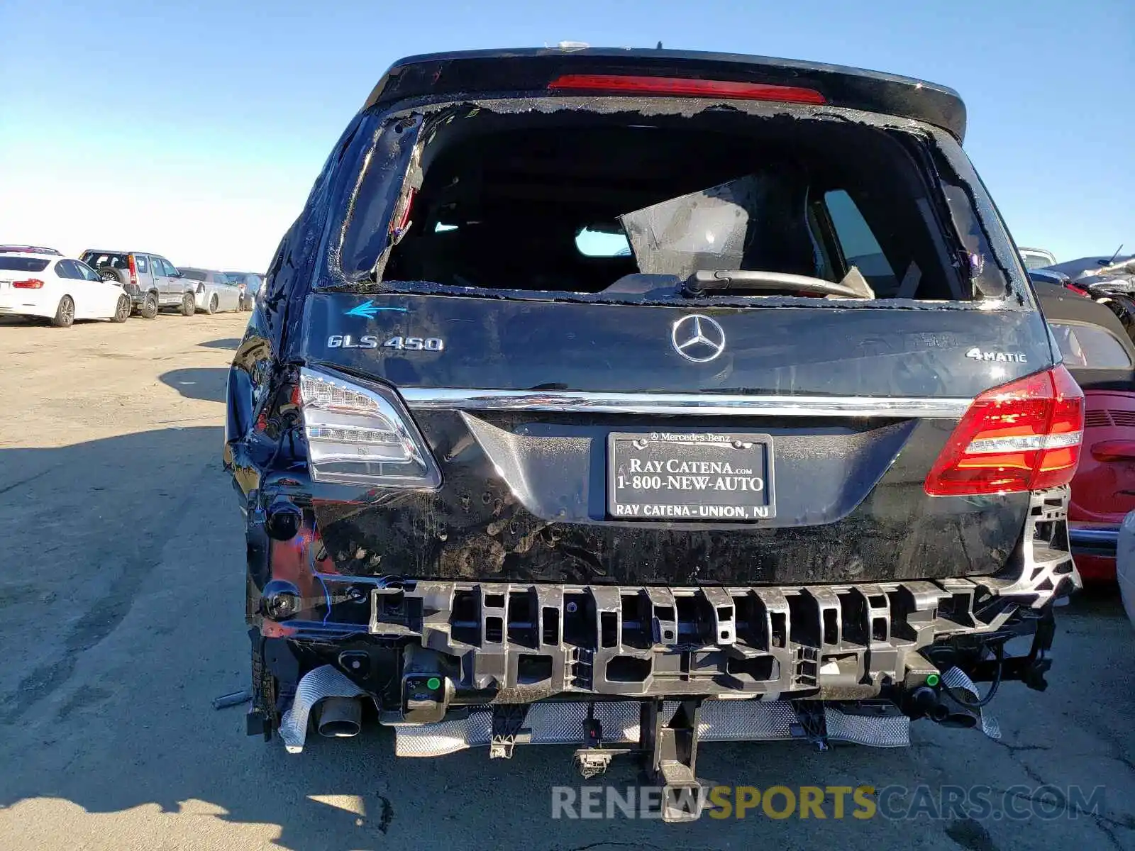 9 Photograph of a damaged car 4JGDF6EE0KB236223 MERCEDES-BENZ GLS 450 4M 2019