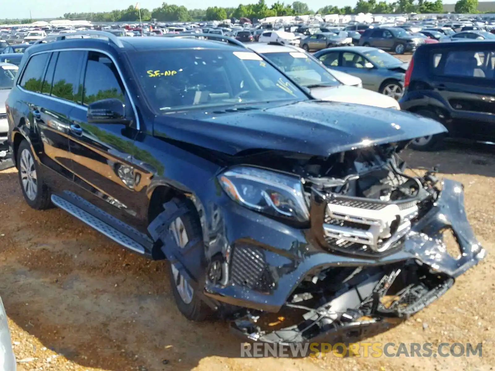 1 Photograph of a damaged car 4JGDF6EE1KB222976 MERCEDES-BENZ GLS 450 4M 2019