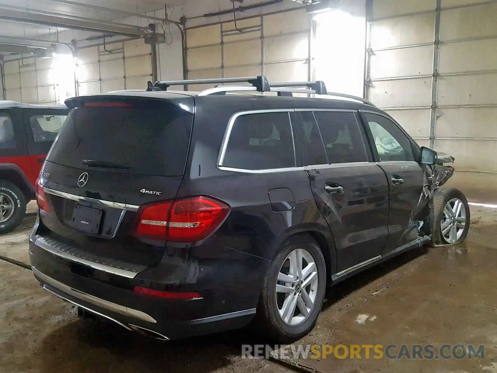 4 Photograph of a damaged car 4JGDF6EE1KB223755 MERCEDES-BENZ GLS 450 4M 2019