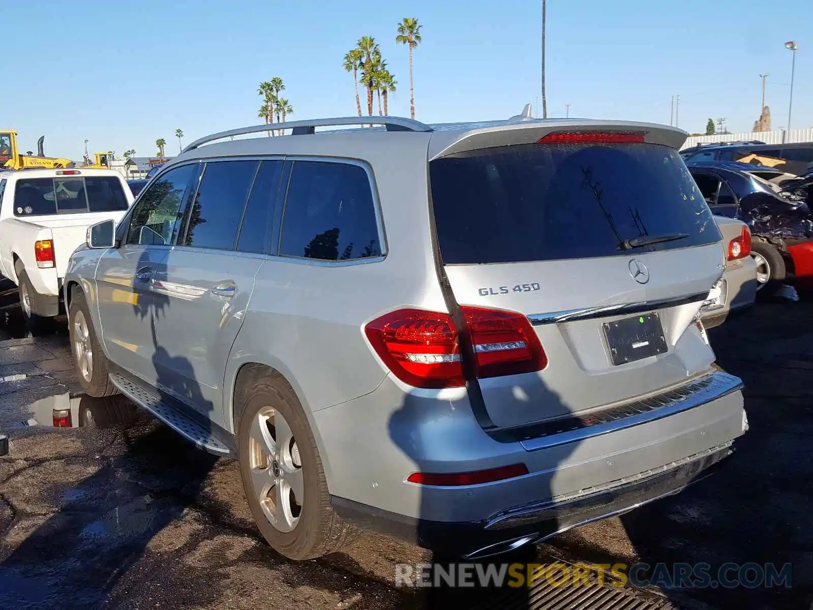 3 Photograph of a damaged car 4JGDF6EE8KB211148 MERCEDES-BENZ GLS 450 4M 2019