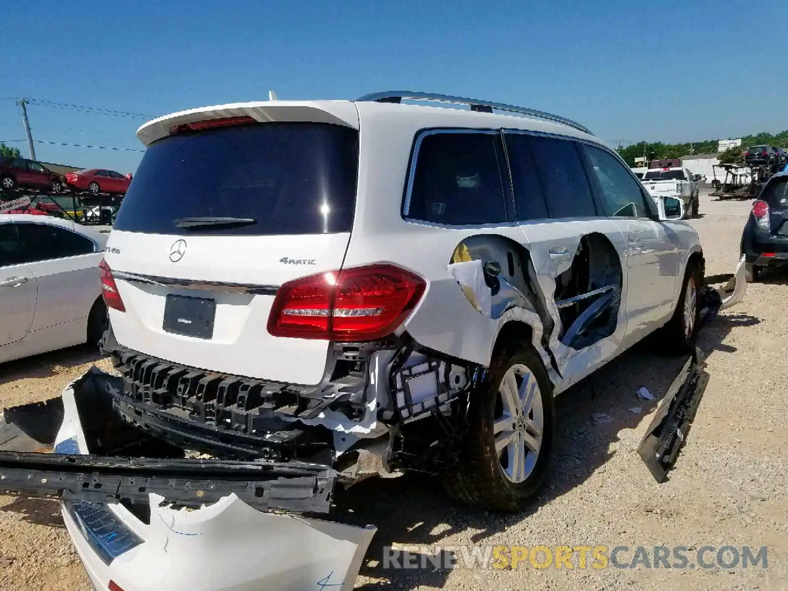 4 Photograph of a damaged car 4JGDF6EE8KB224434 MERCEDES-BENZ GLS 450 4M 2019