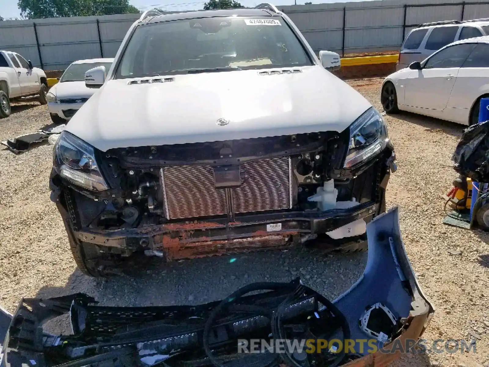 7 Photograph of a damaged car 4JGDF6EE8KB224434 MERCEDES-BENZ GLS 450 4M 2019