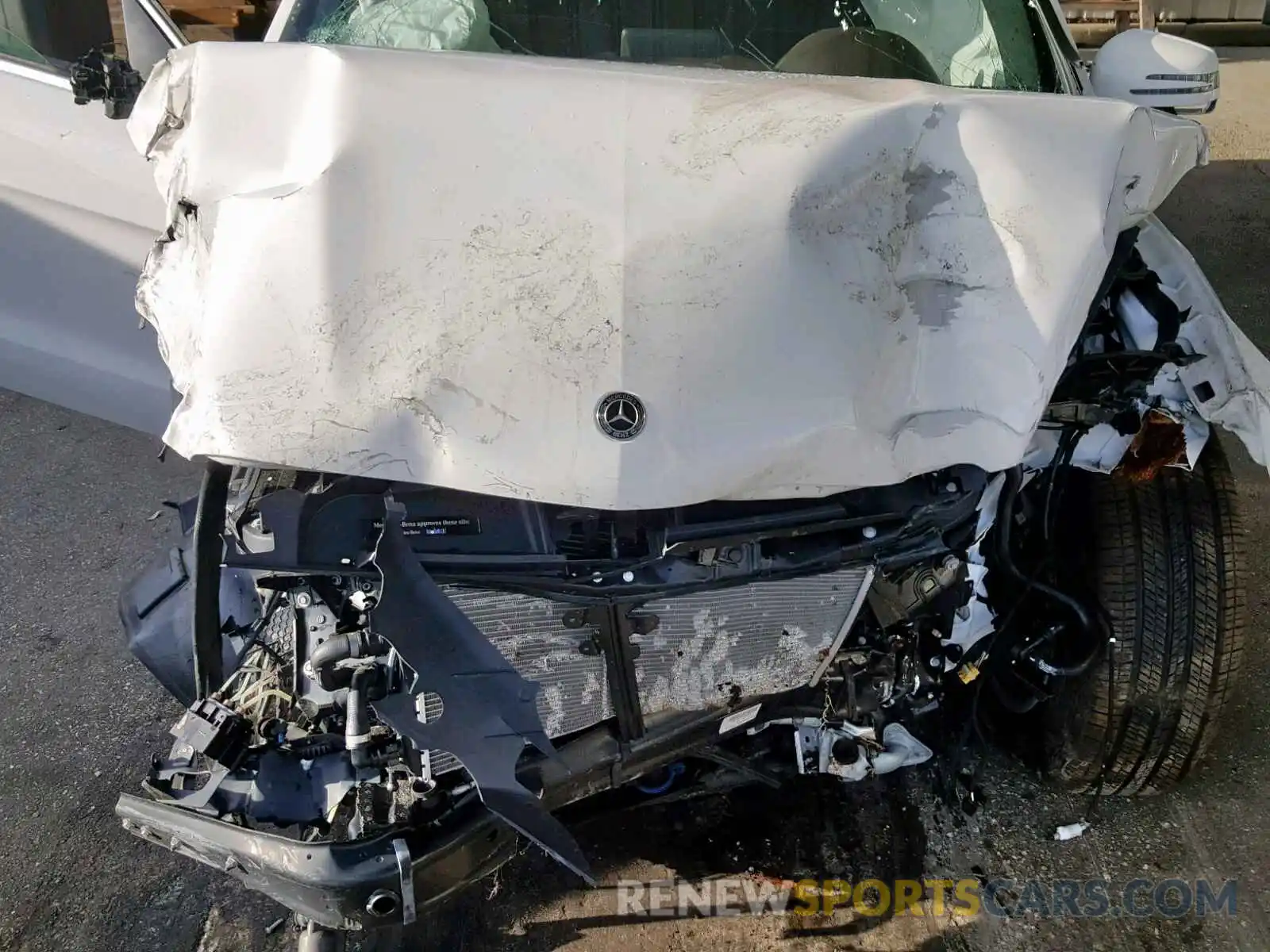 7 Photograph of a damaged car 4JGDF6EE8KB229374 MERCEDES-BENZ GLS 450 4M 2019