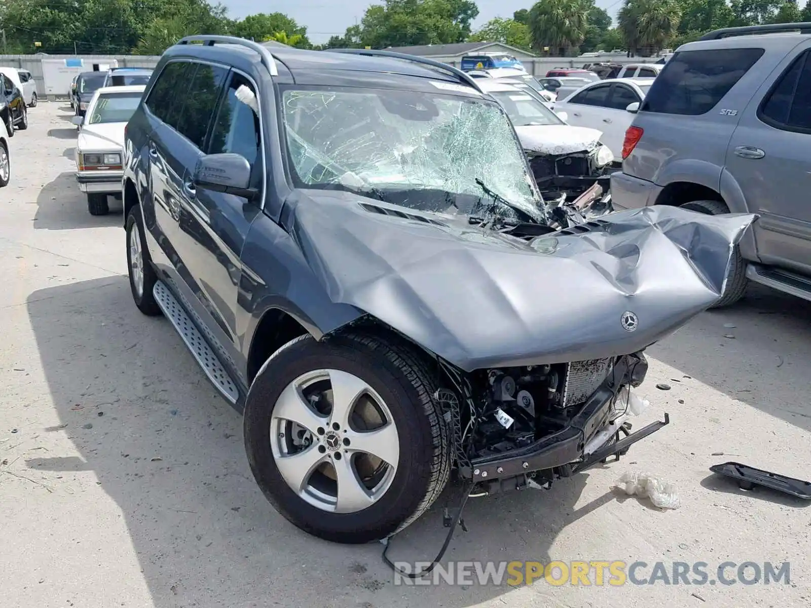 1 Photograph of a damaged car 4JGDF6EE9KB238875 MERCEDES-BENZ GLS 450 4M 2019