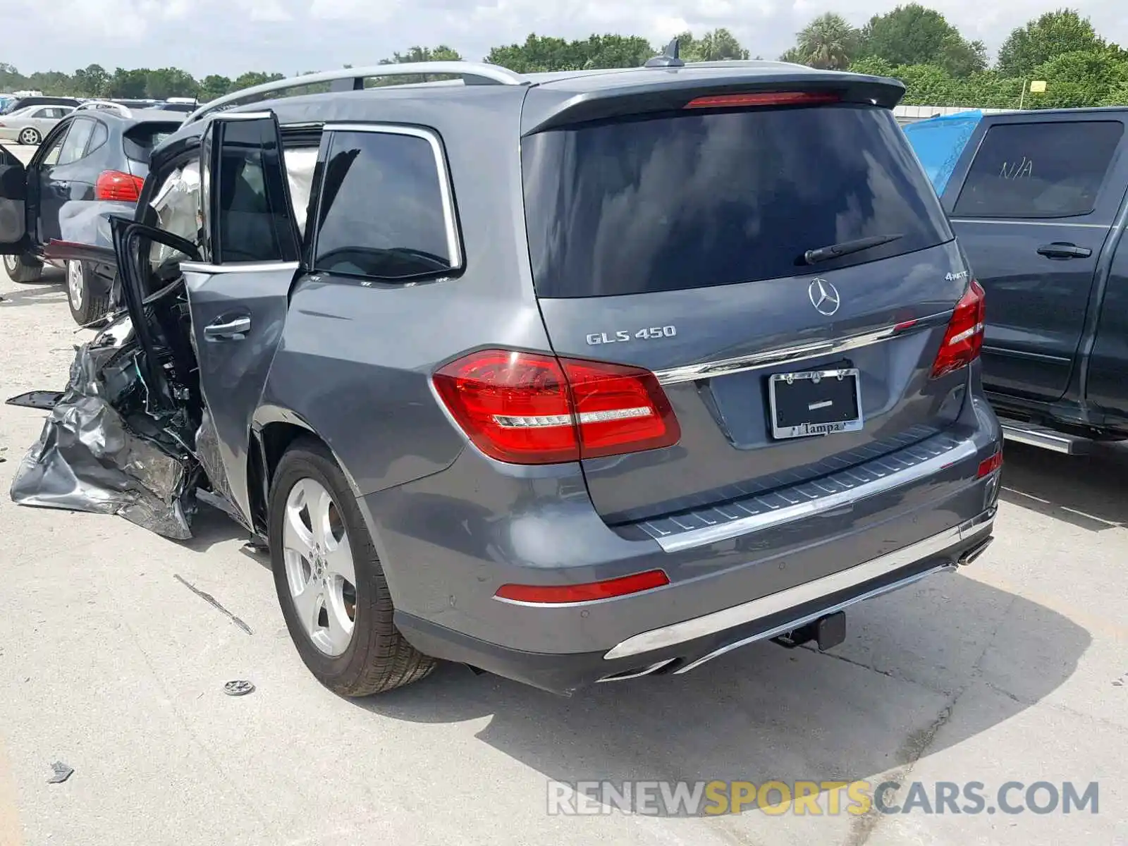 3 Photograph of a damaged car 4JGDF6EE9KB238875 MERCEDES-BENZ GLS 450 4M 2019