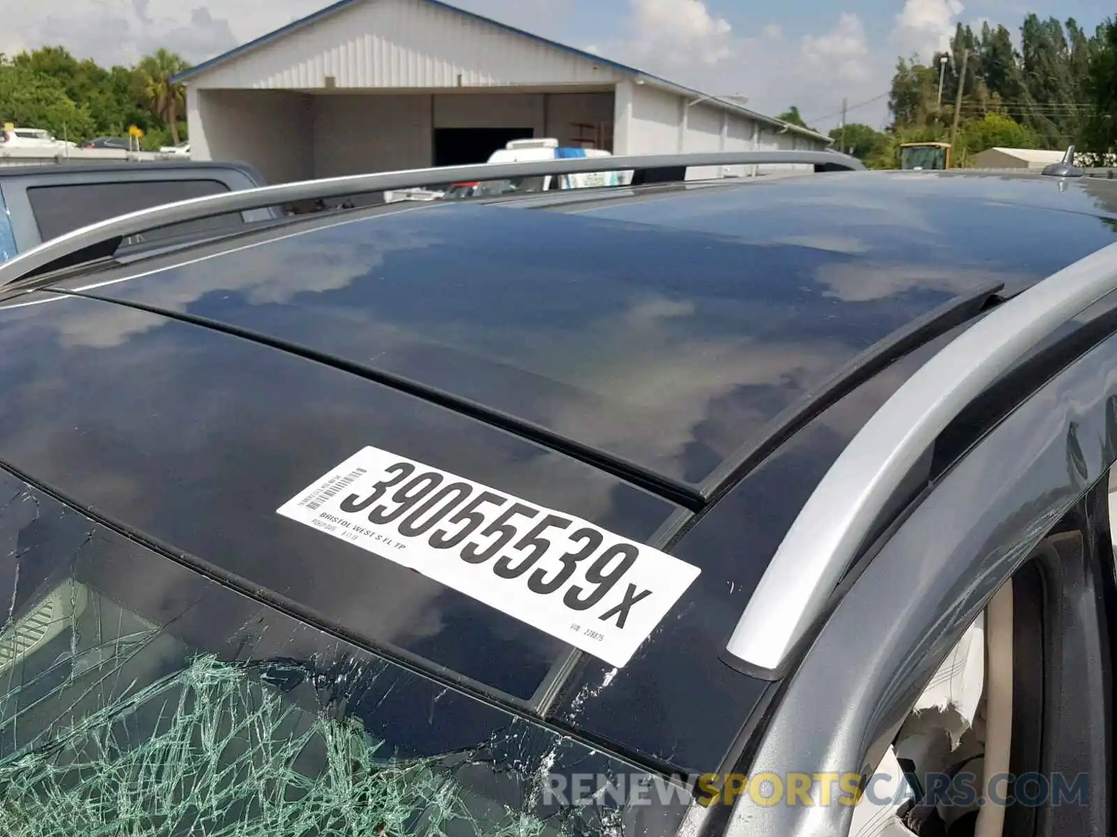 9 Photograph of a damaged car 4JGDF6EE9KB238875 MERCEDES-BENZ GLS 450 4M 2019