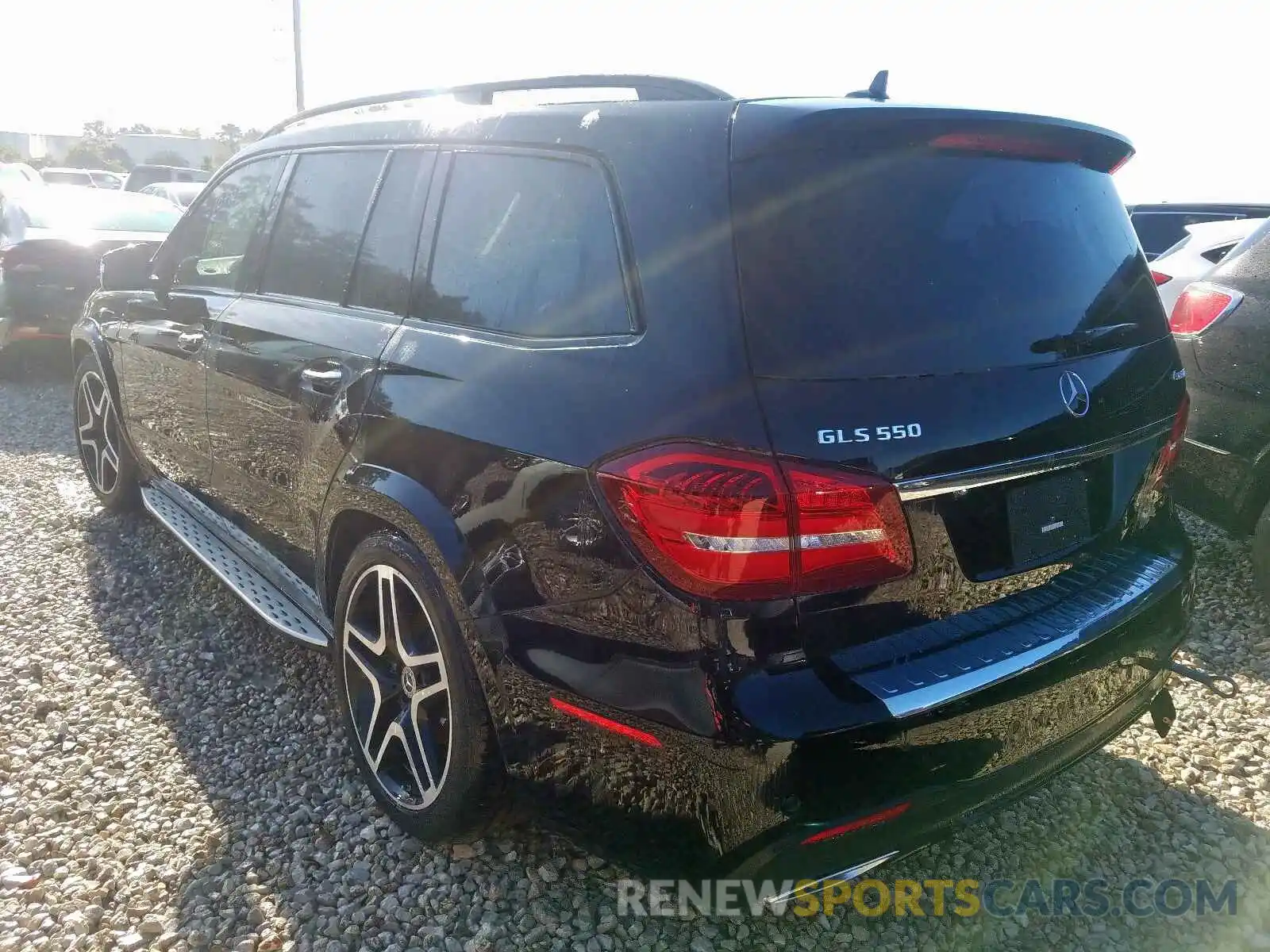 3 Photograph of a damaged car 4JGDF7DE3KB236062 MERCEDES-BENZ GLS 550 4M 2019