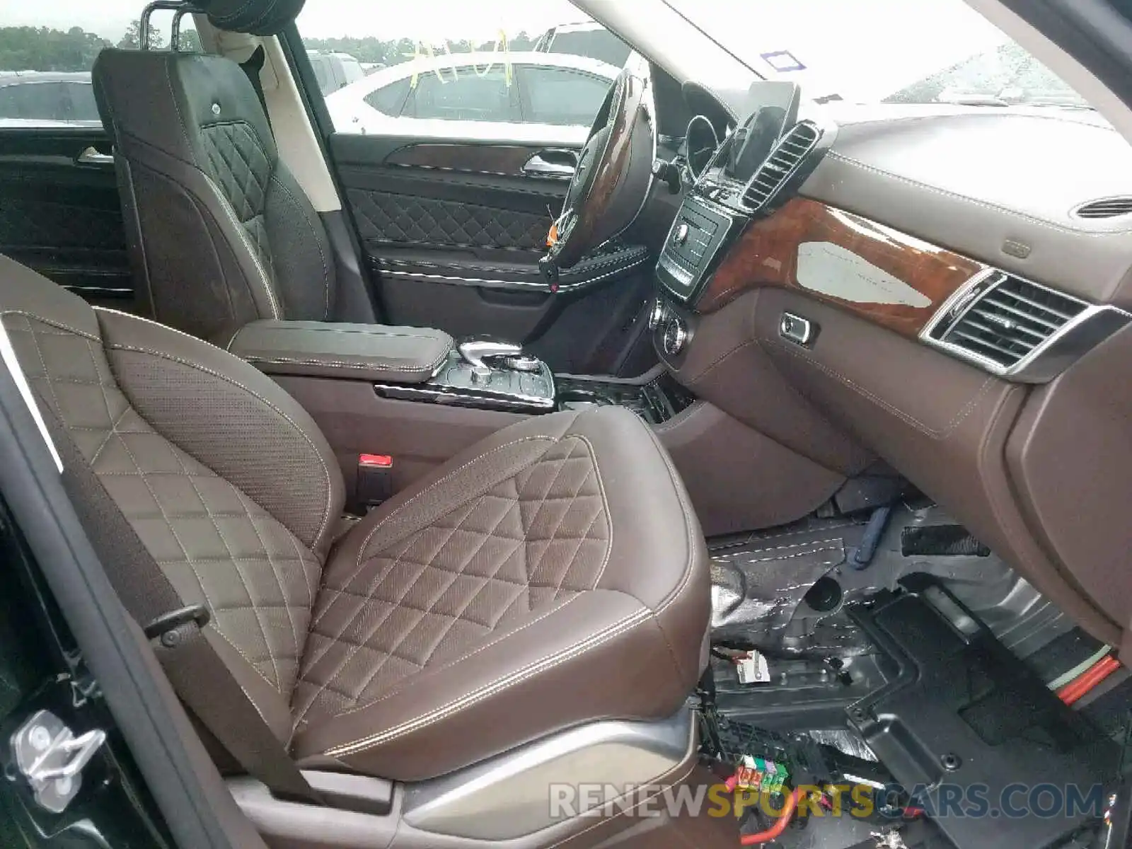 5 Photograph of a damaged car 4JGDF7DE3KB236062 MERCEDES-BENZ GLS 550 4M 2019