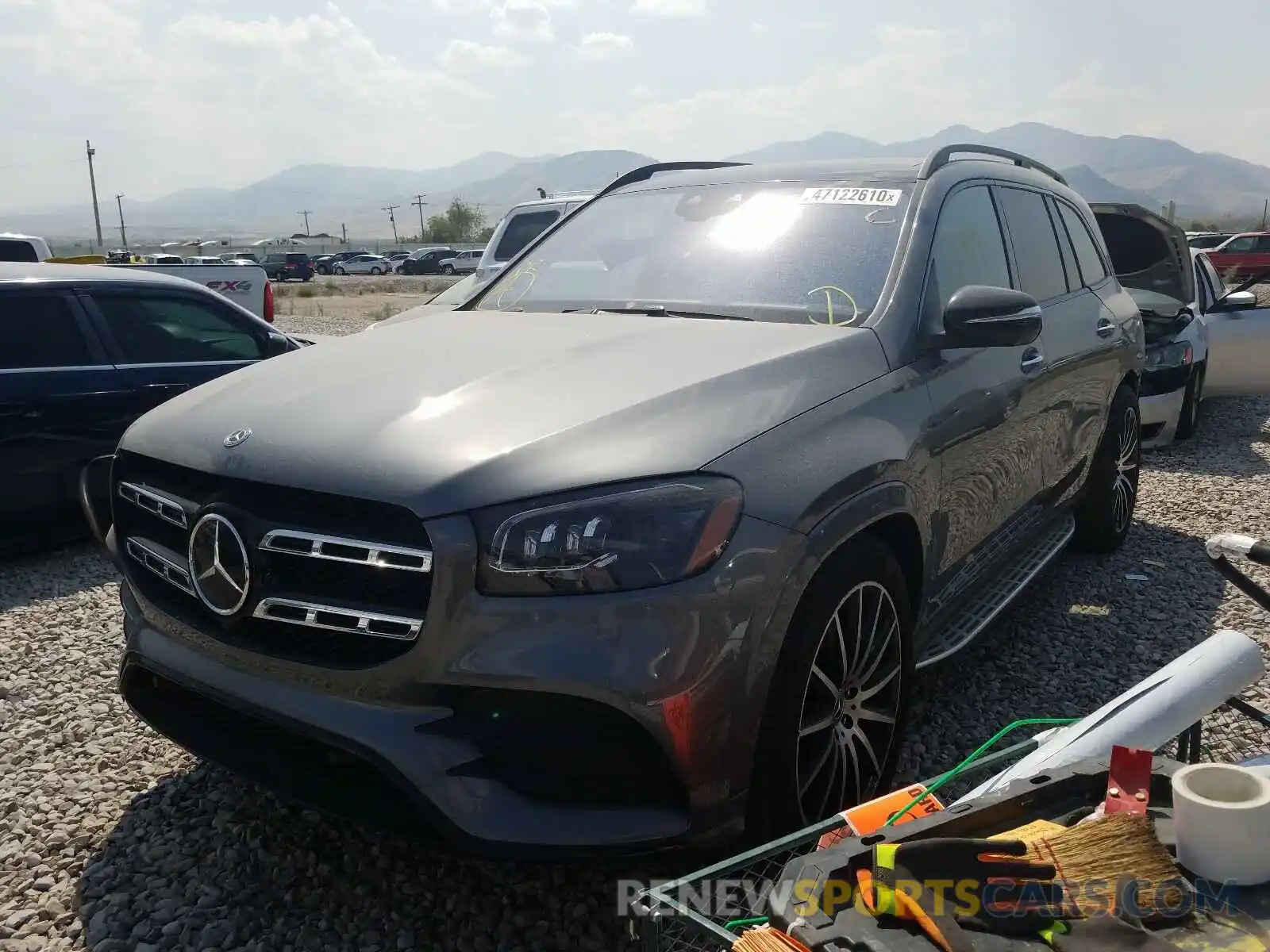 2 Photograph of a damaged car 4JGFF8GE1LA167504 MERCEDES-BENZ GLS 580 4M 2020