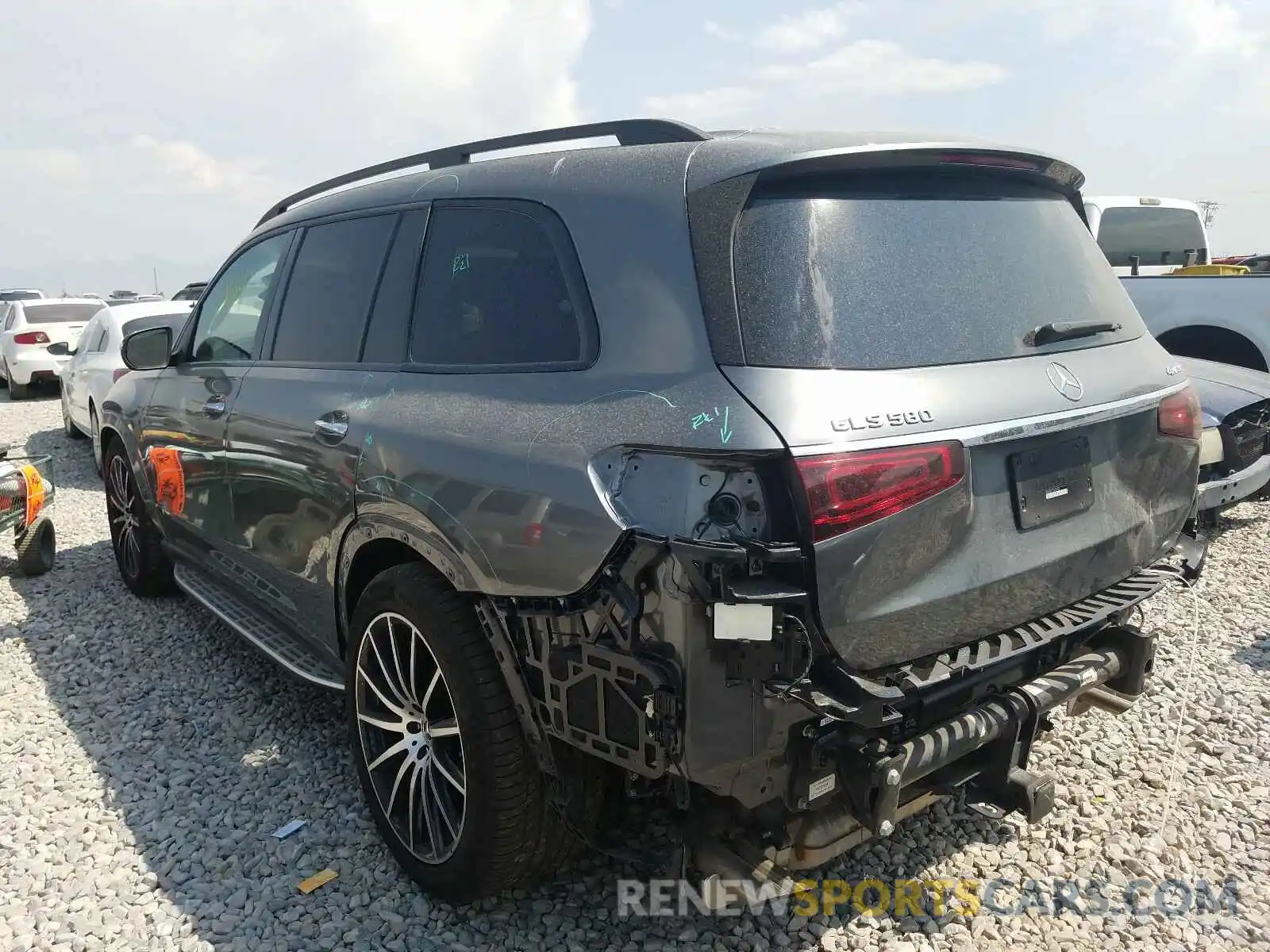 3 Photograph of a damaged car 4JGFF8GE1LA167504 MERCEDES-BENZ GLS 580 4M 2020