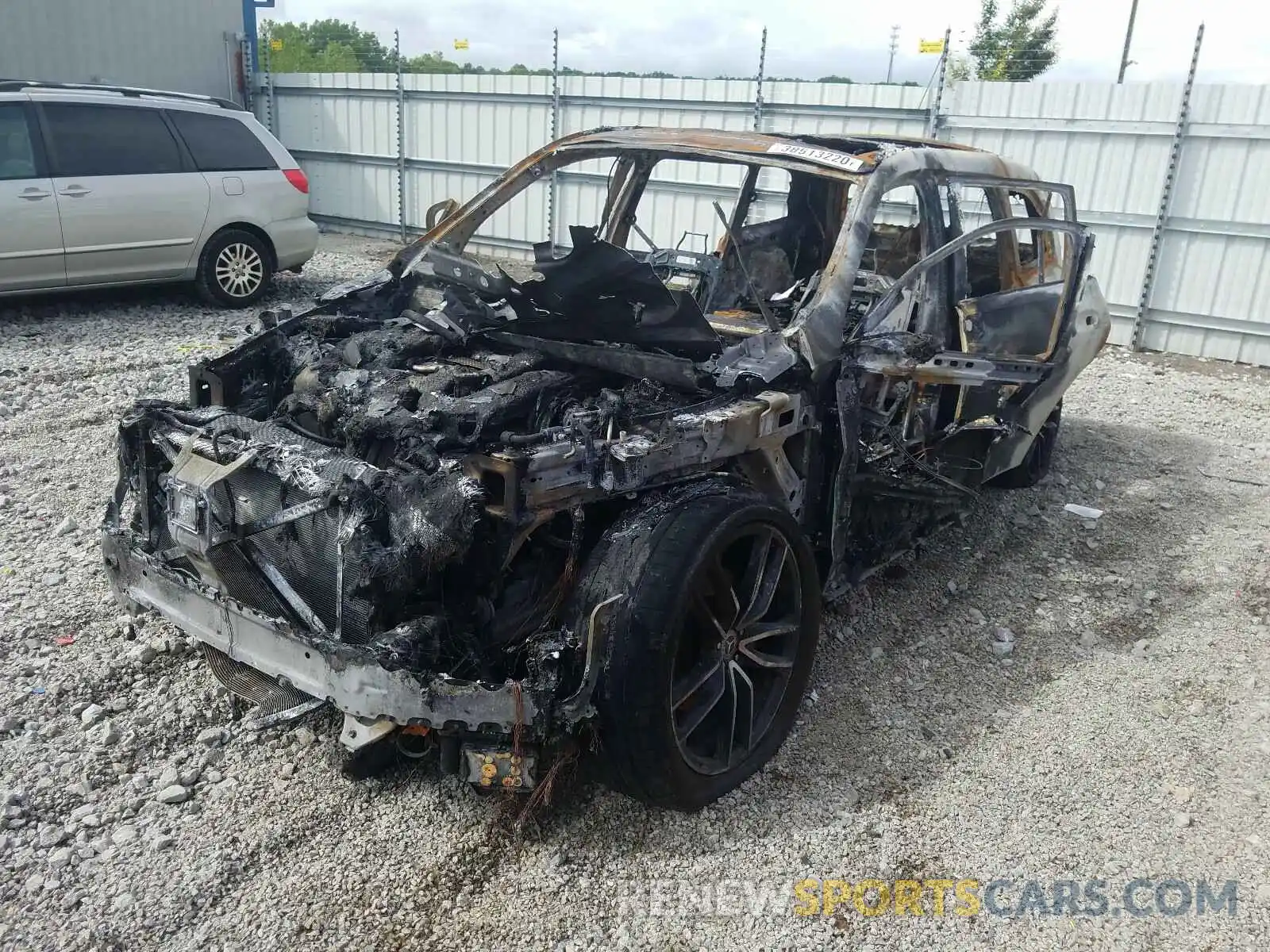 2 Photograph of a damaged car 4JGFF8GE7LA159648 MERCEDES-BENZ GLS 580 4M 2020