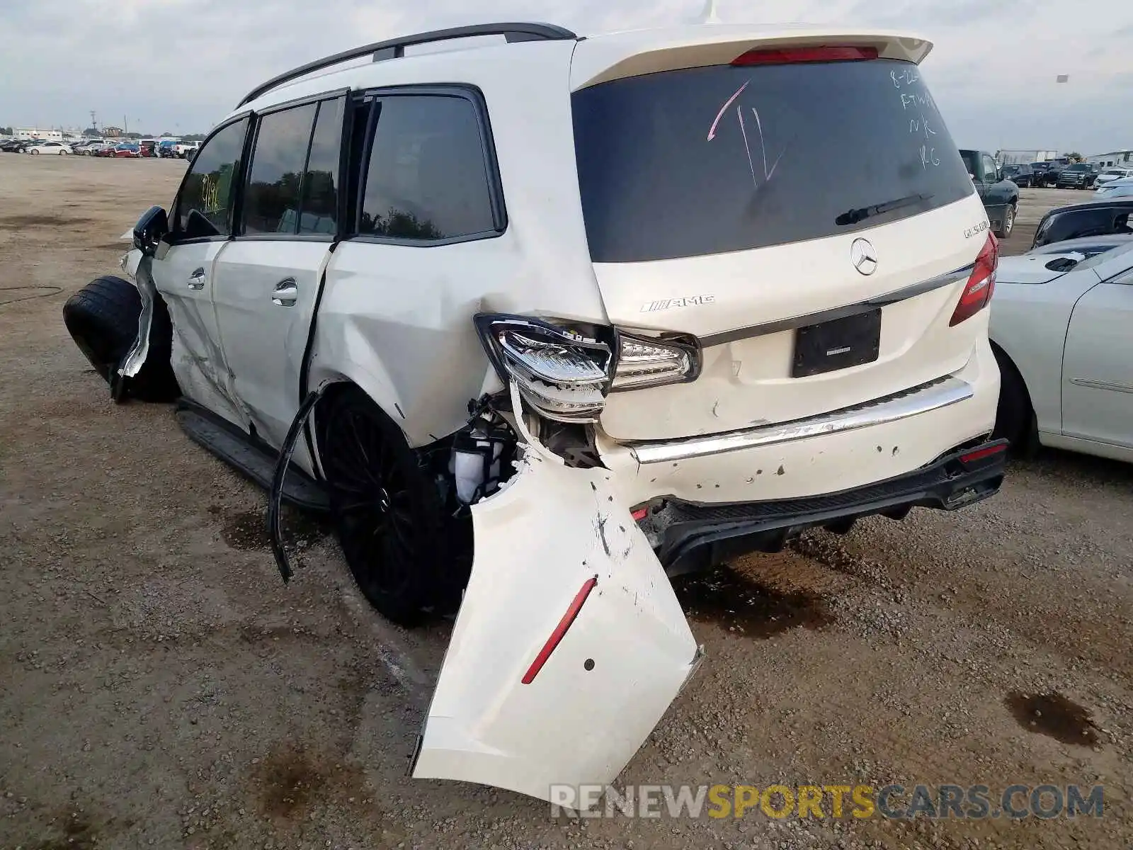 3 Фотография поврежденного автомобиля 4JGDF7FE6KB225165 MERCEDES-BENZ GLS 63 AMG 2019
