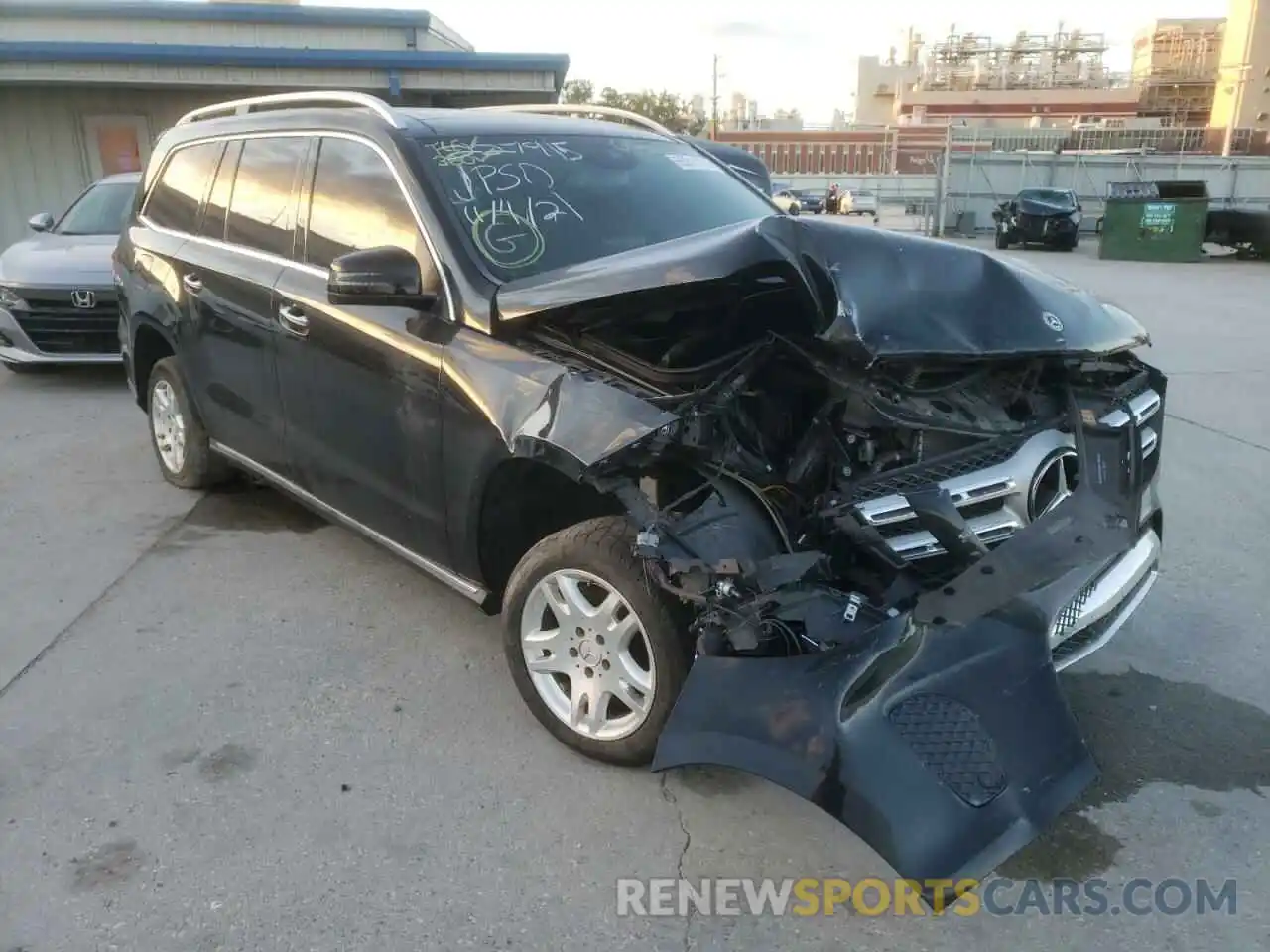 1 Photograph of a damaged car 4JGDF6EE0KB187119 MERCEDES-BENZ GLS-CLASS 2019