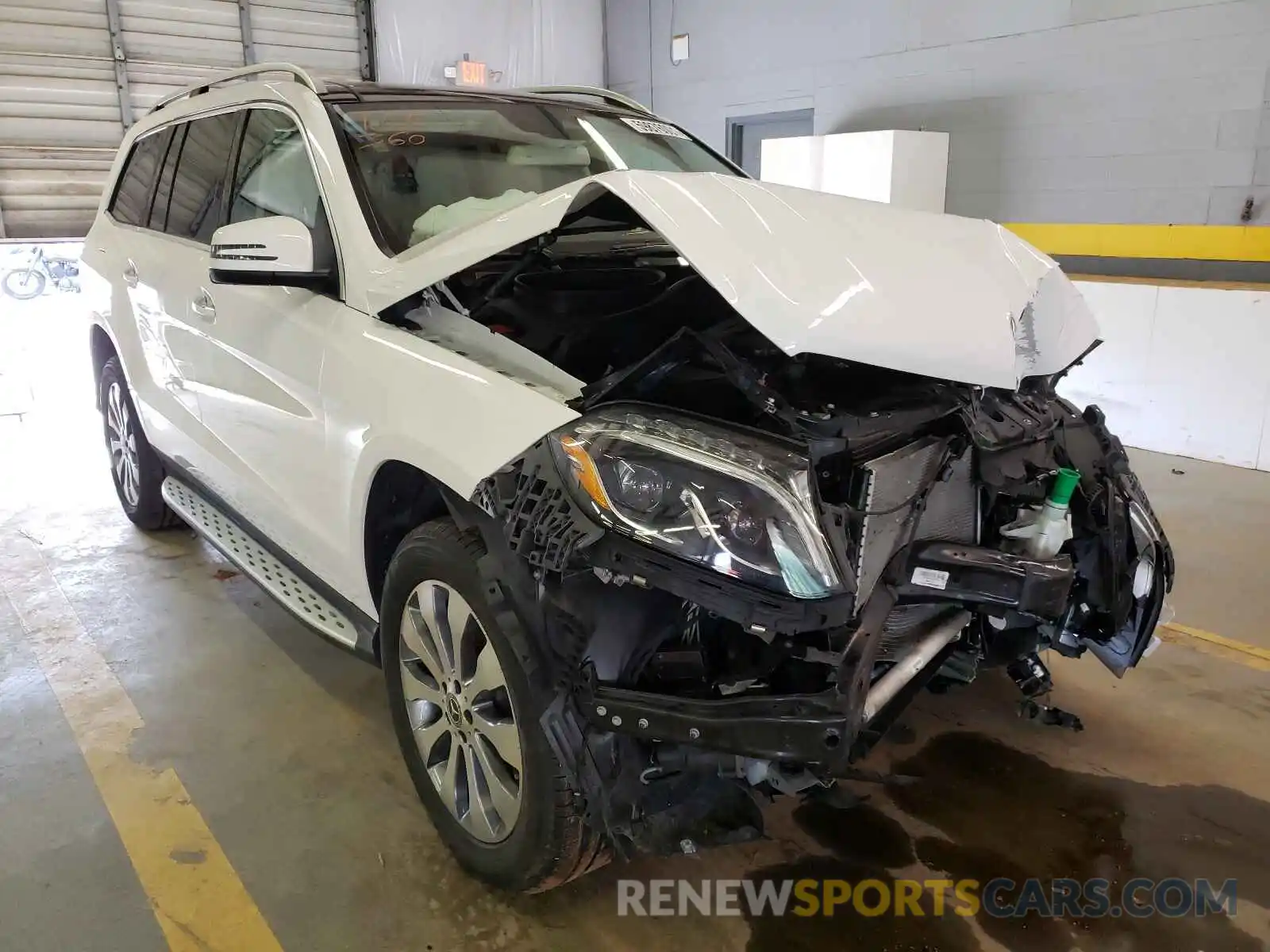 1 Photograph of a damaged car 4JGDF6EE0KB230356 MERCEDES-BENZ GLS-CLASS 2019