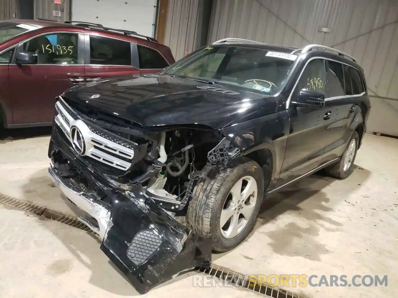 2 Photograph of a damaged car 4JGDF6EE1KB184732 MERCEDES-BENZ GLS-CLASS 2019