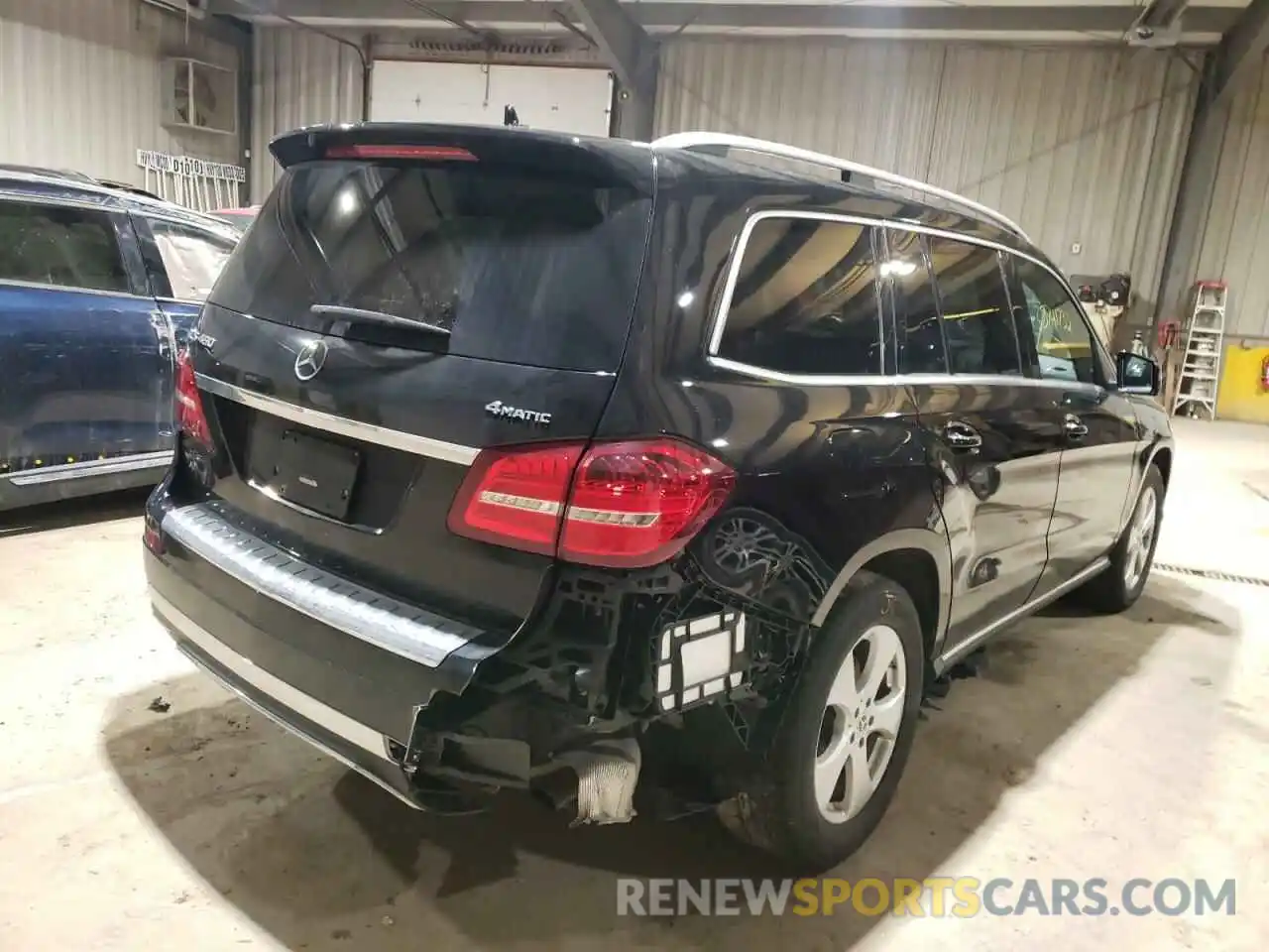 4 Photograph of a damaged car 4JGDF6EE1KB184732 MERCEDES-BENZ GLS-CLASS 2019