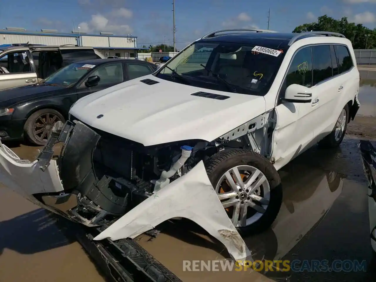 2 Photograph of a damaged car 4JGDF6EE1KB232195 MERCEDES-BENZ GLS-CLASS 2019