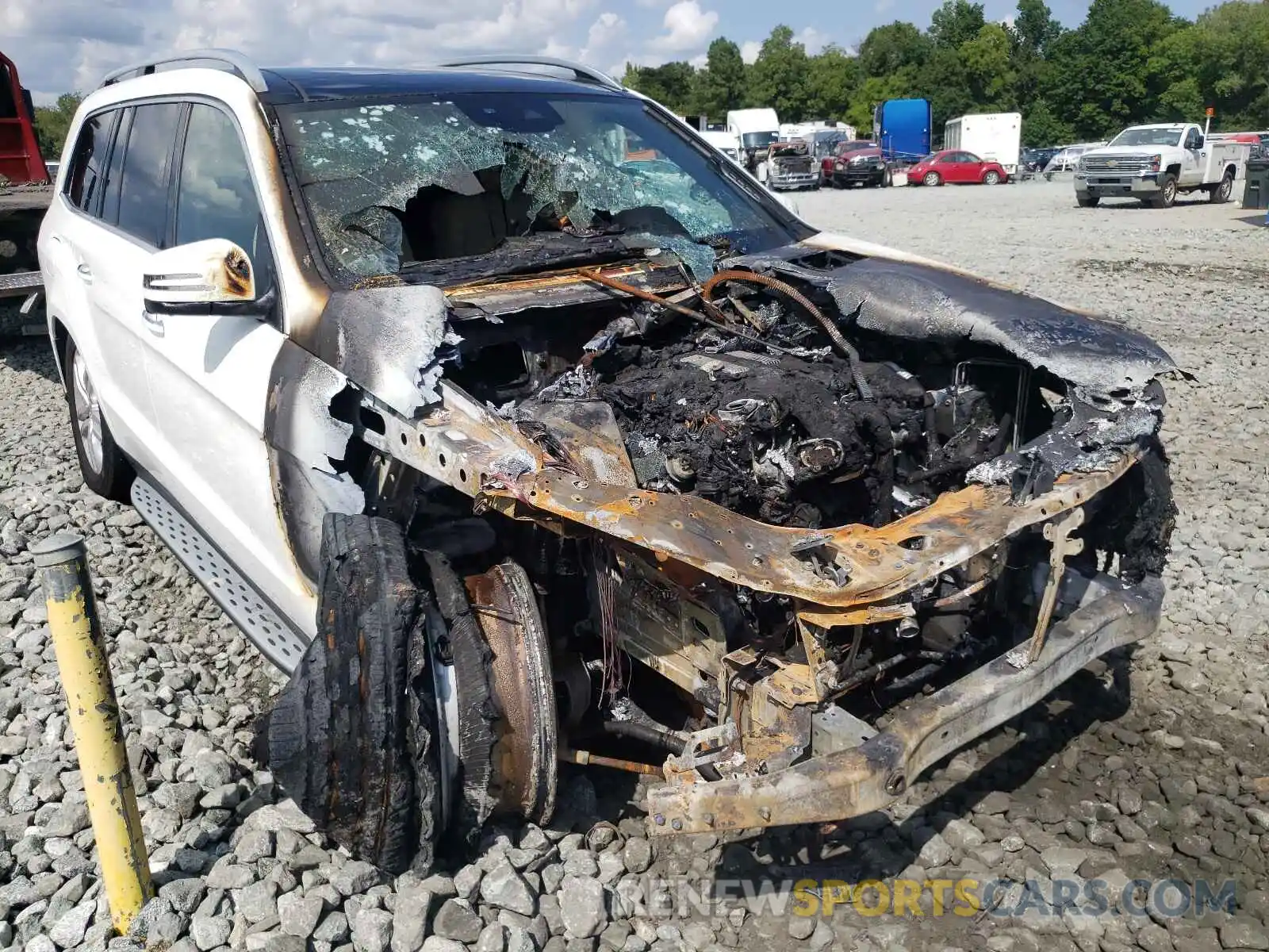 1 Photograph of a damaged car 4JGDF6EE2KB231816 MERCEDES-BENZ GLS-CLASS 2019