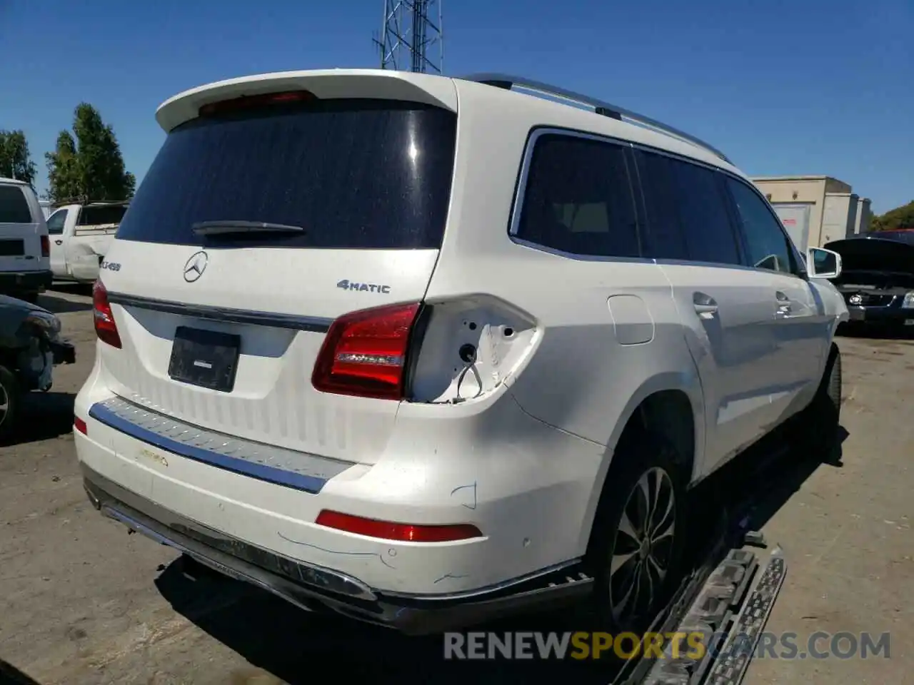 4 Photograph of a damaged car 4JGDF6EE3KB224938 MERCEDES-BENZ GLS-CLASS 2019