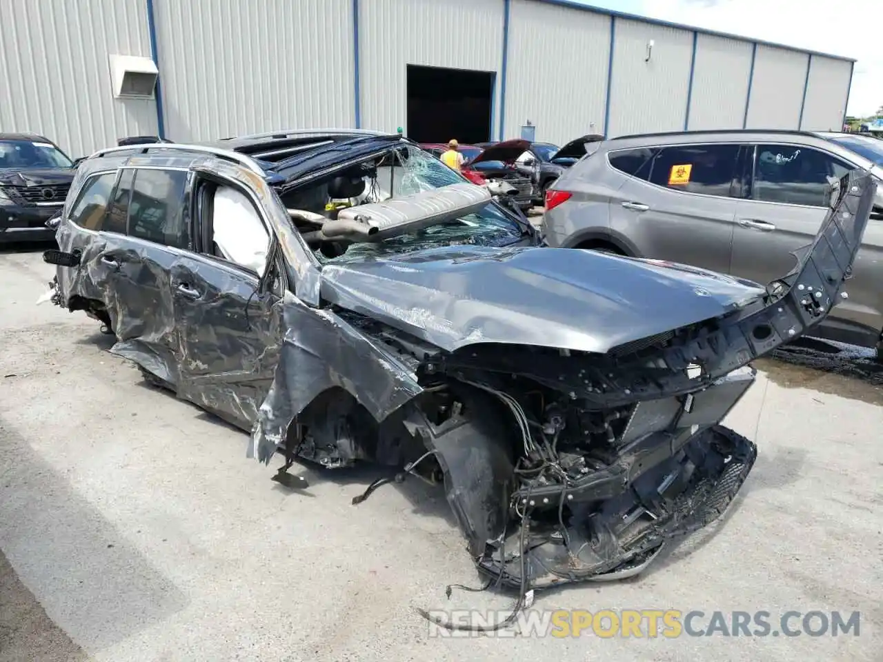 1 Photograph of a damaged car 4JGDF6EE3KB230030 MERCEDES-BENZ GLS-CLASS 2019