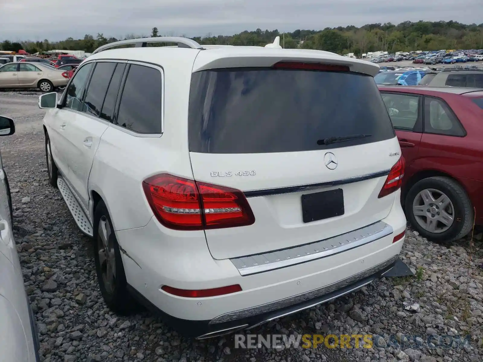 3 Photograph of a damaged car 4JGDF6EE3KB234305 MERCEDES-BENZ GLS-CLASS 2019