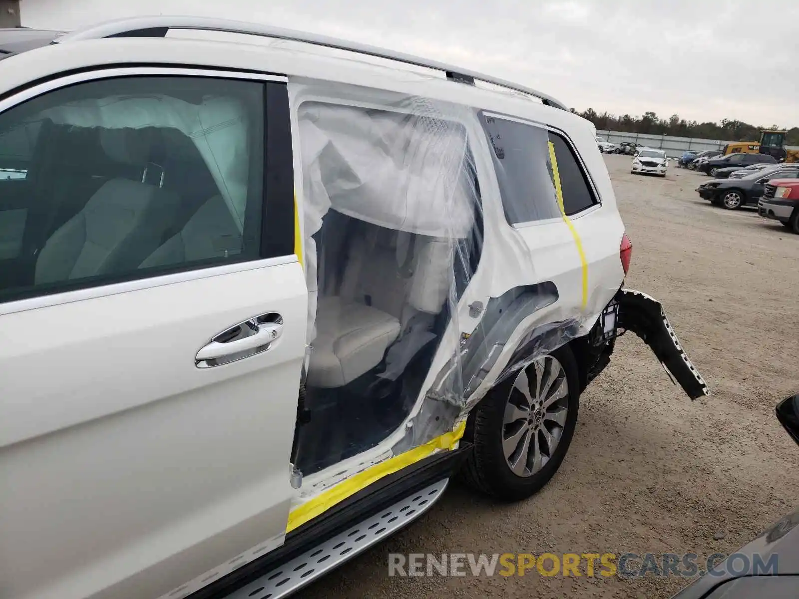 9 Photograph of a damaged car 4JGDF6EE3KB237480 MERCEDES-BENZ GLS-CLASS 2019