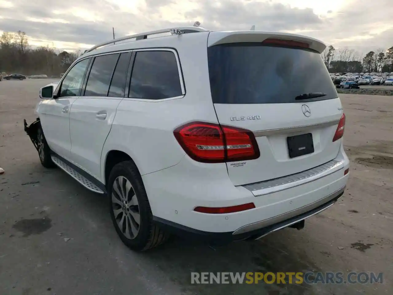 3 Photograph of a damaged car 4JGDF6EE4KB228061 MERCEDES-BENZ GLS-CLASS 2019