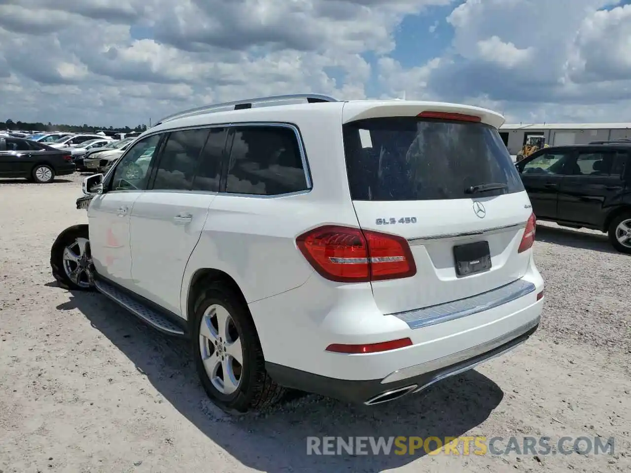 3 Photograph of a damaged car 4JGDF6EE4KB230571 MERCEDES-BENZ GLS-CLASS 2019