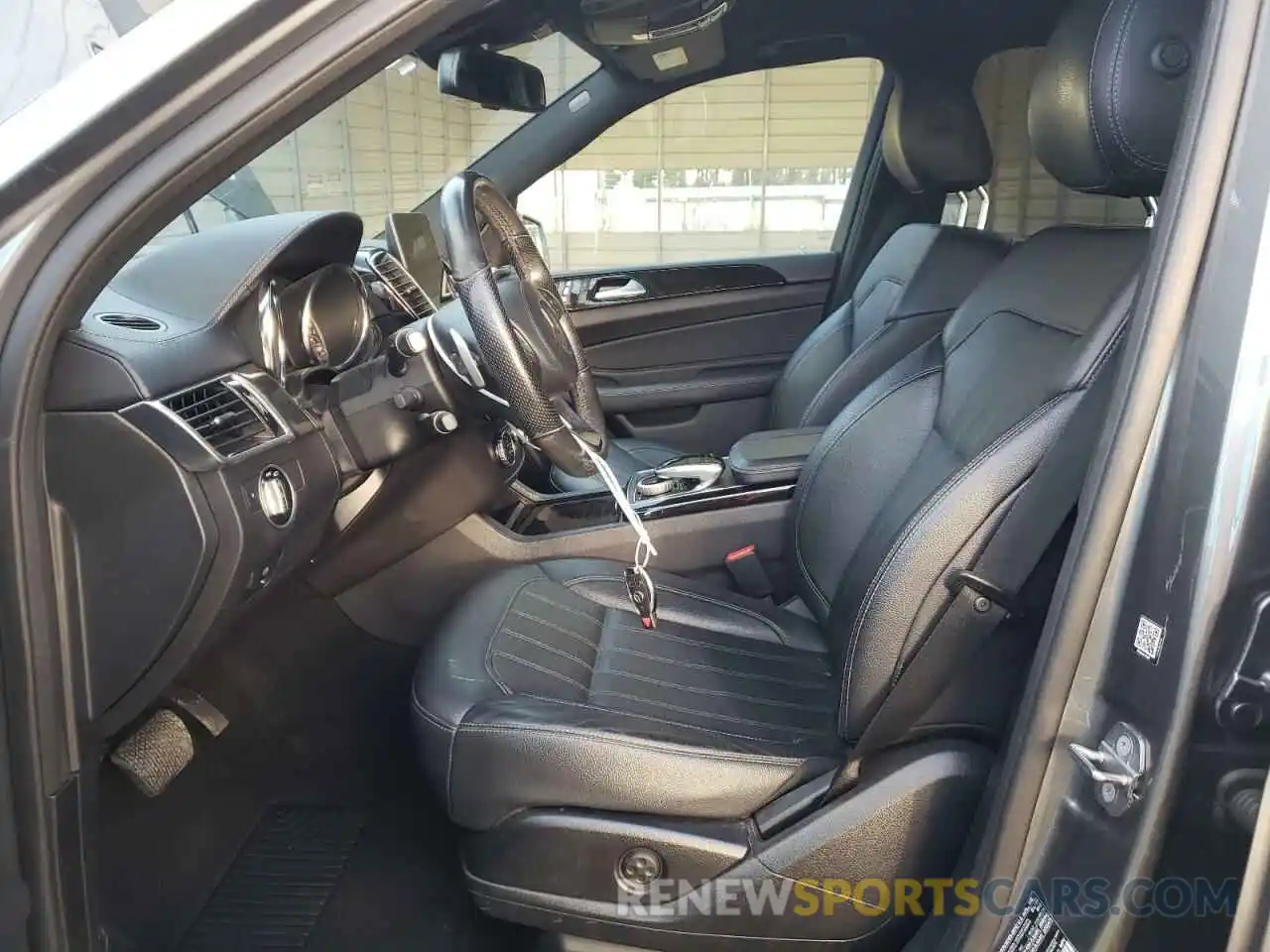 7 Photograph of a damaged car 4JGDF6EE4KB234068 MERCEDES-BENZ GLS-CLASS 2019