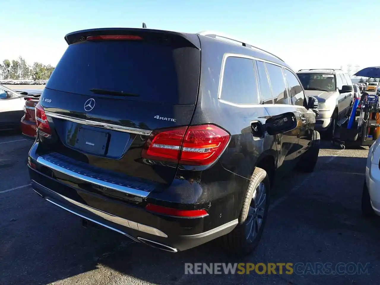 4 Photograph of a damaged car 4JGDF6EE4KB235091 MERCEDES-BENZ GLS-CLASS 2019