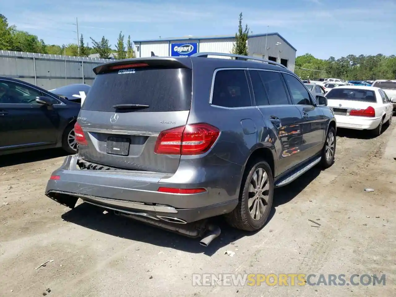 4 Photograph of a damaged car 4JGDF6EE4KB239707 MERCEDES-BENZ GLS-CLASS 2019