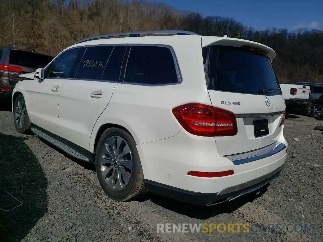 3 Photograph of a damaged car 4JGDF6EE5KB226917 MERCEDES-BENZ GLS-CLASS 2019