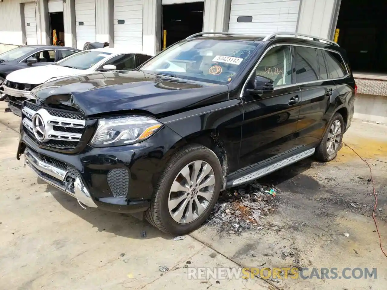 2 Photograph of a damaged car 4JGDF6EE6KB204246 MERCEDES-BENZ GLS-CLASS 2019