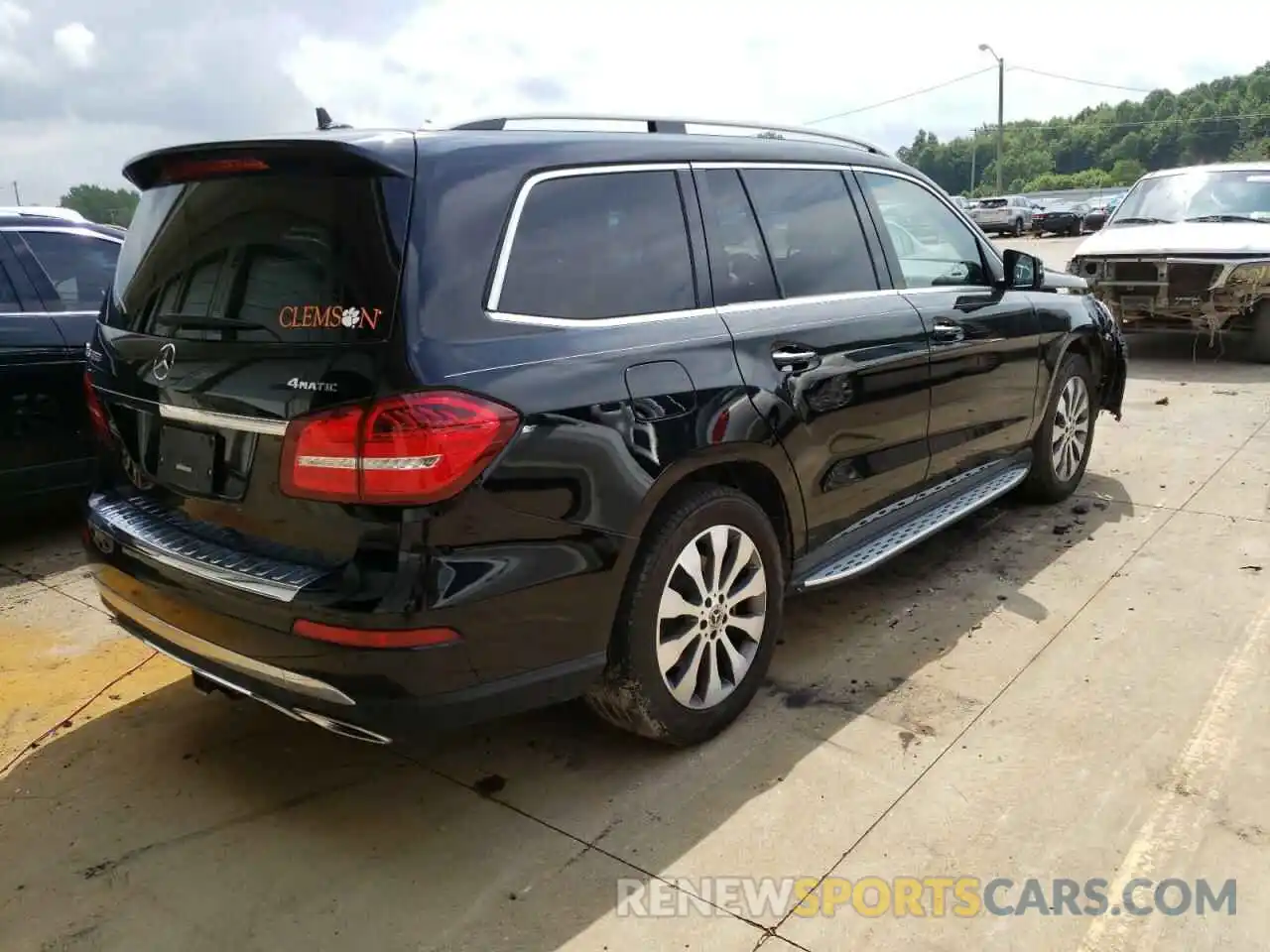 4 Photograph of a damaged car 4JGDF6EE6KB204246 MERCEDES-BENZ GLS-CLASS 2019