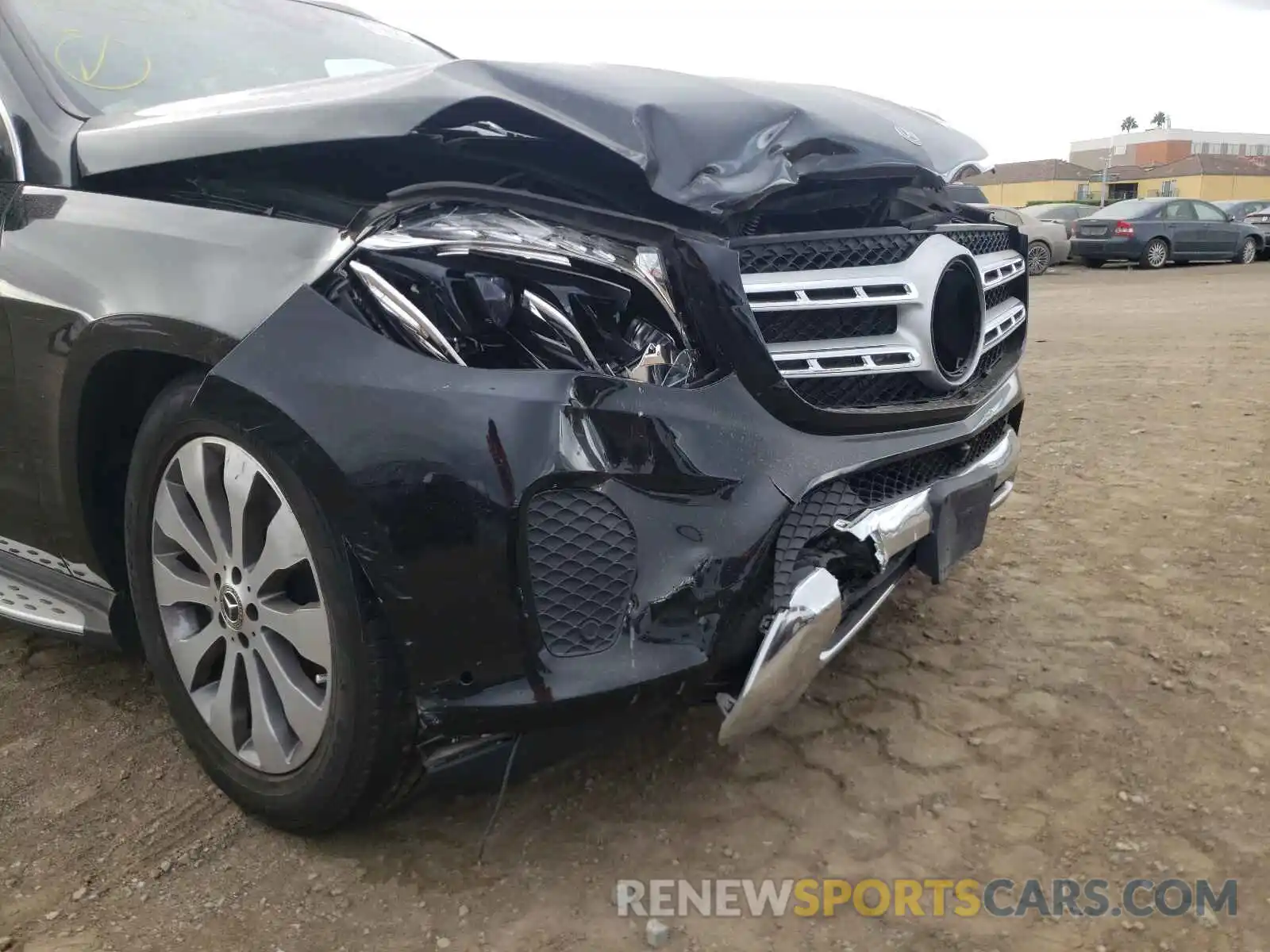 9 Photograph of a damaged car 4JGDF6EE6KB220768 MERCEDES-BENZ GLS-CLASS 2019