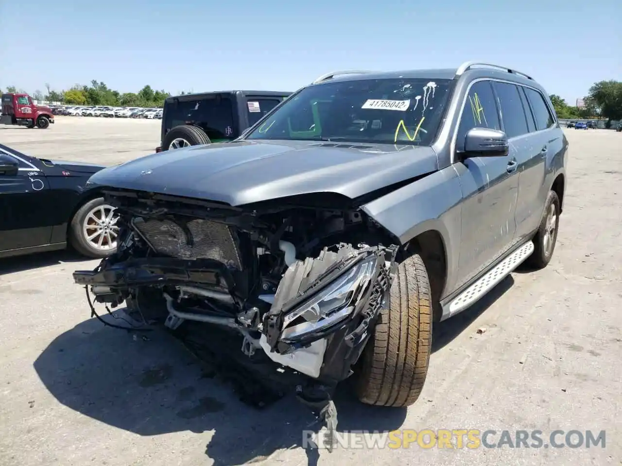 2 Photograph of a damaged car 4JGDF6EE6KB232533 MERCEDES-BENZ GLS-CLASS 2019