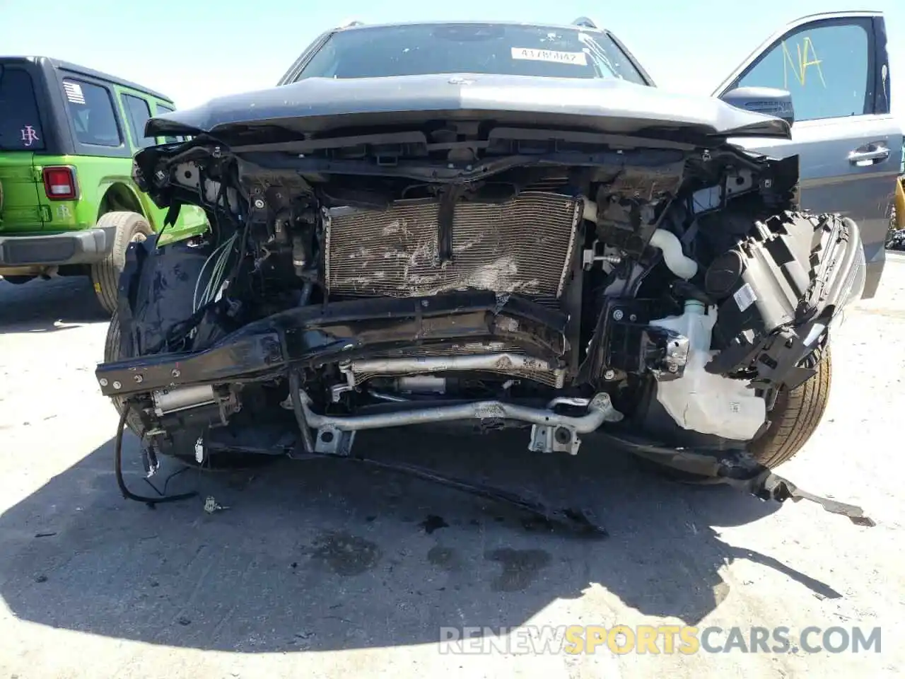 9 Photograph of a damaged car 4JGDF6EE6KB232533 MERCEDES-BENZ GLS-CLASS 2019