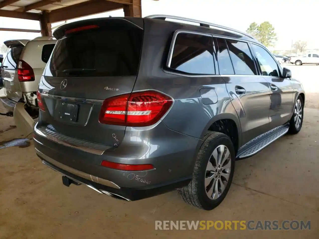 4 Photograph of a damaged car 4JGDF6EE7KB228152 MERCEDES-BENZ GLS-CLASS 2019